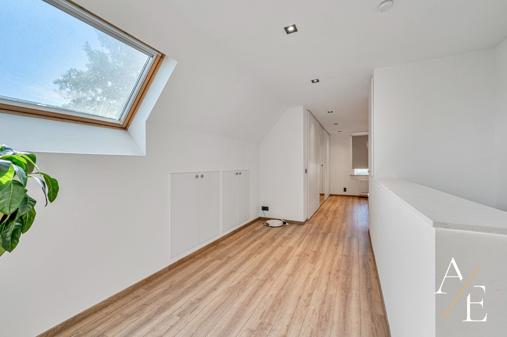 Instapklare open bebouwing met 3 slaapkamers en 2 badkamers foto 10