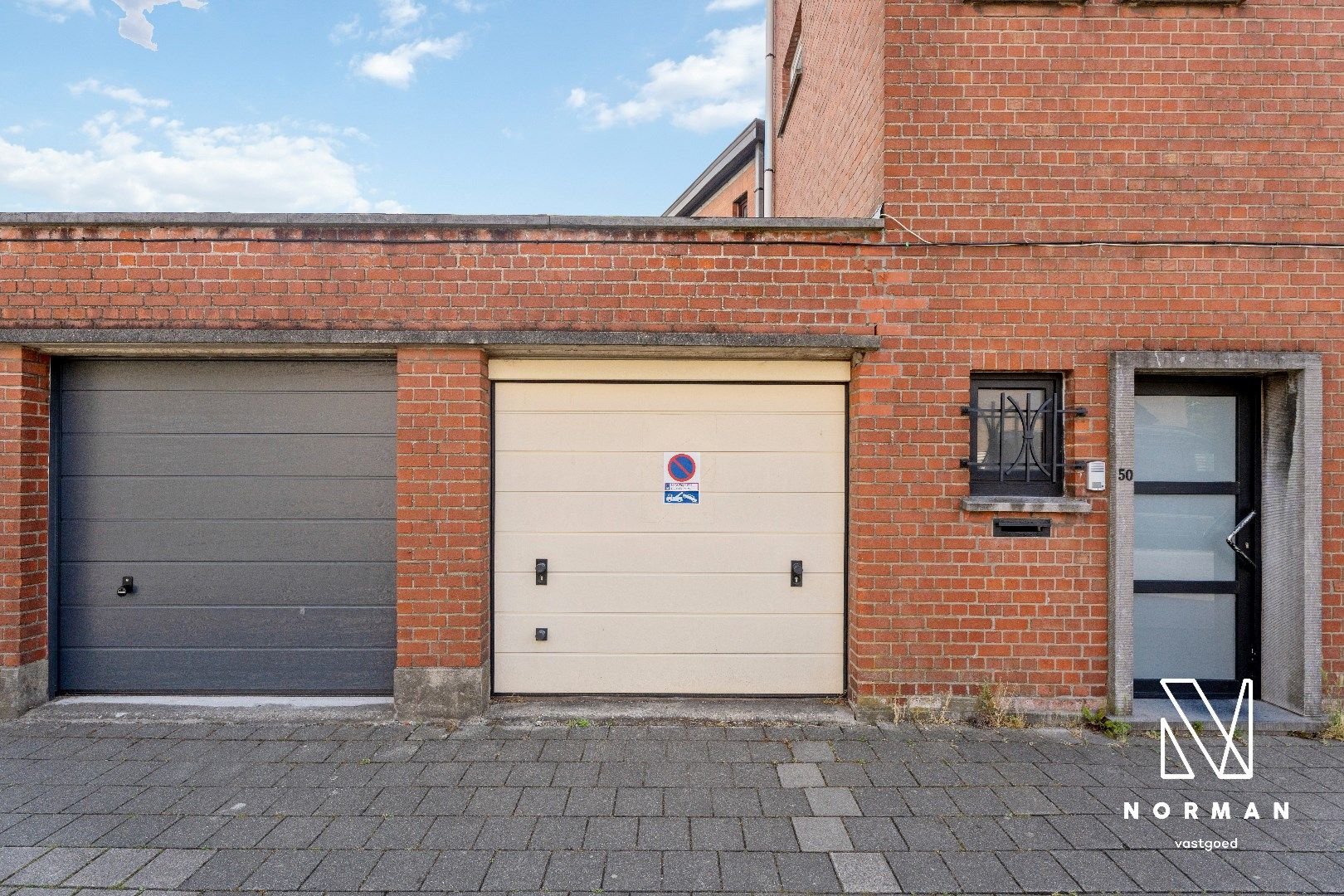 Instapklare woning met 4 slpk + garage in Heule! foto 18