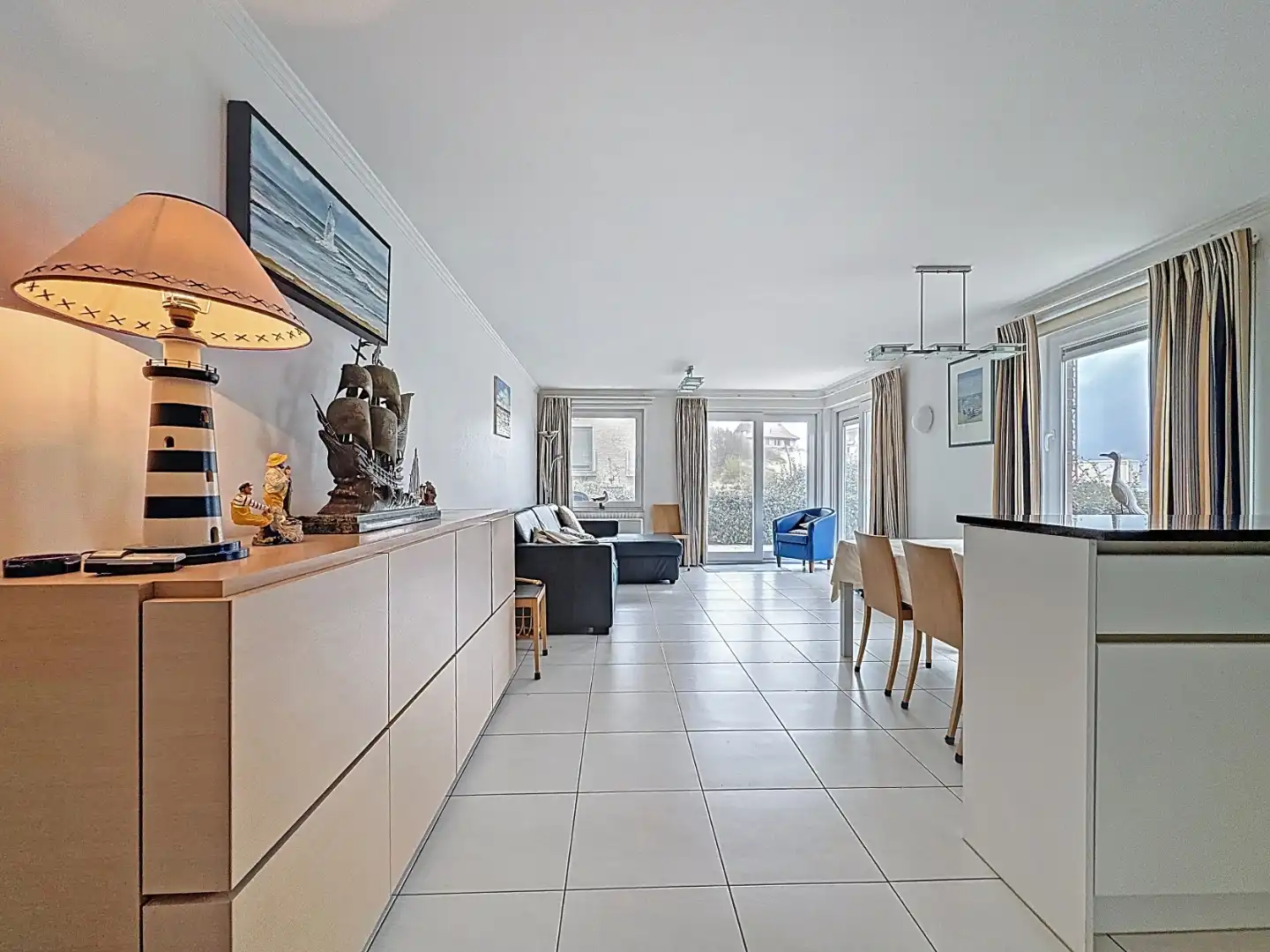 Appartement met topligging, zicht op de duinen en Mieke Hill. foto 3