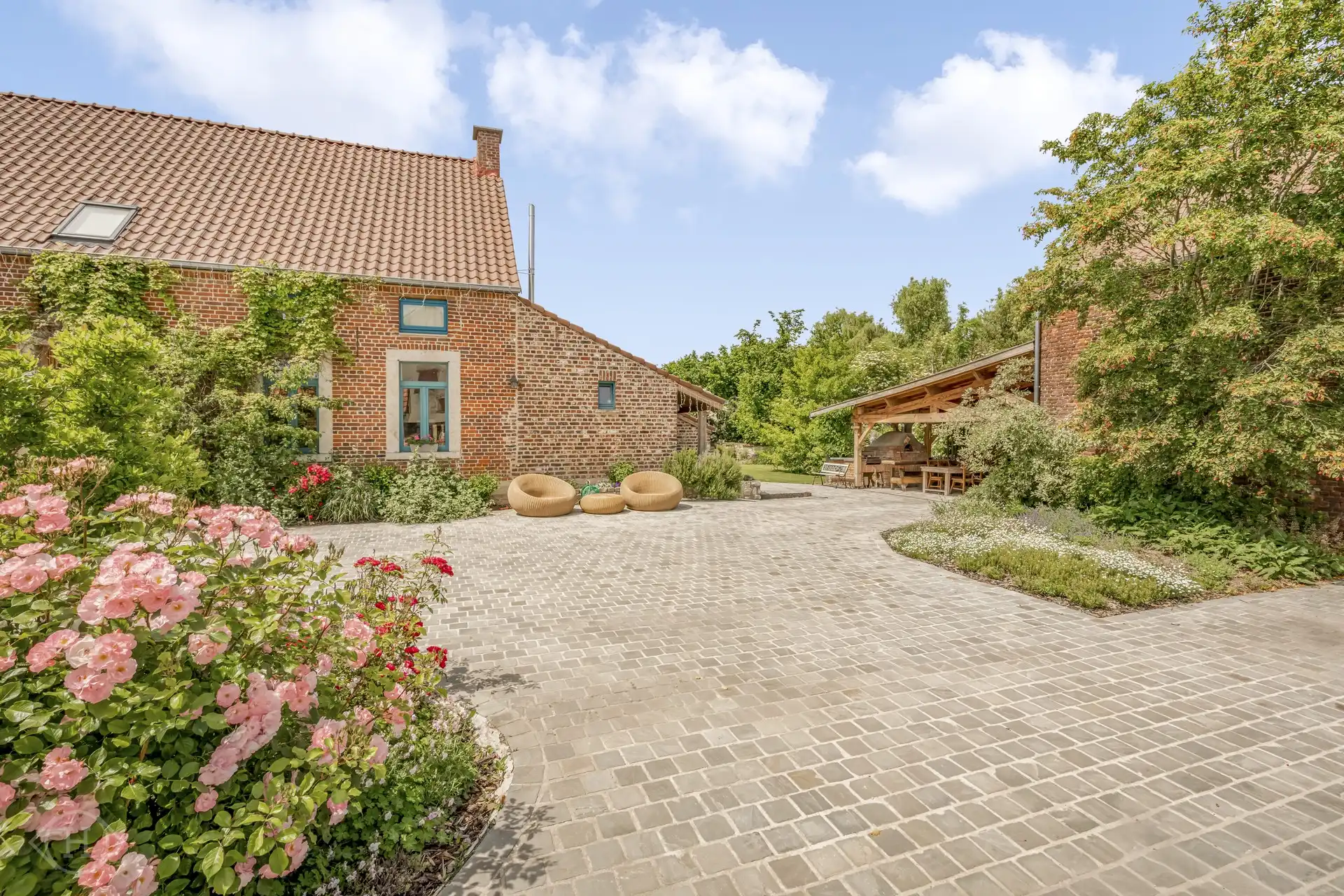 Exclusieve gerenoveerde hoeve foto 5
