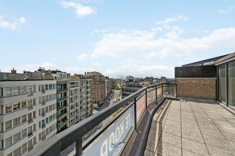Schitterend gelegen 1 slpk penthouse met royaal dakterras foto 23