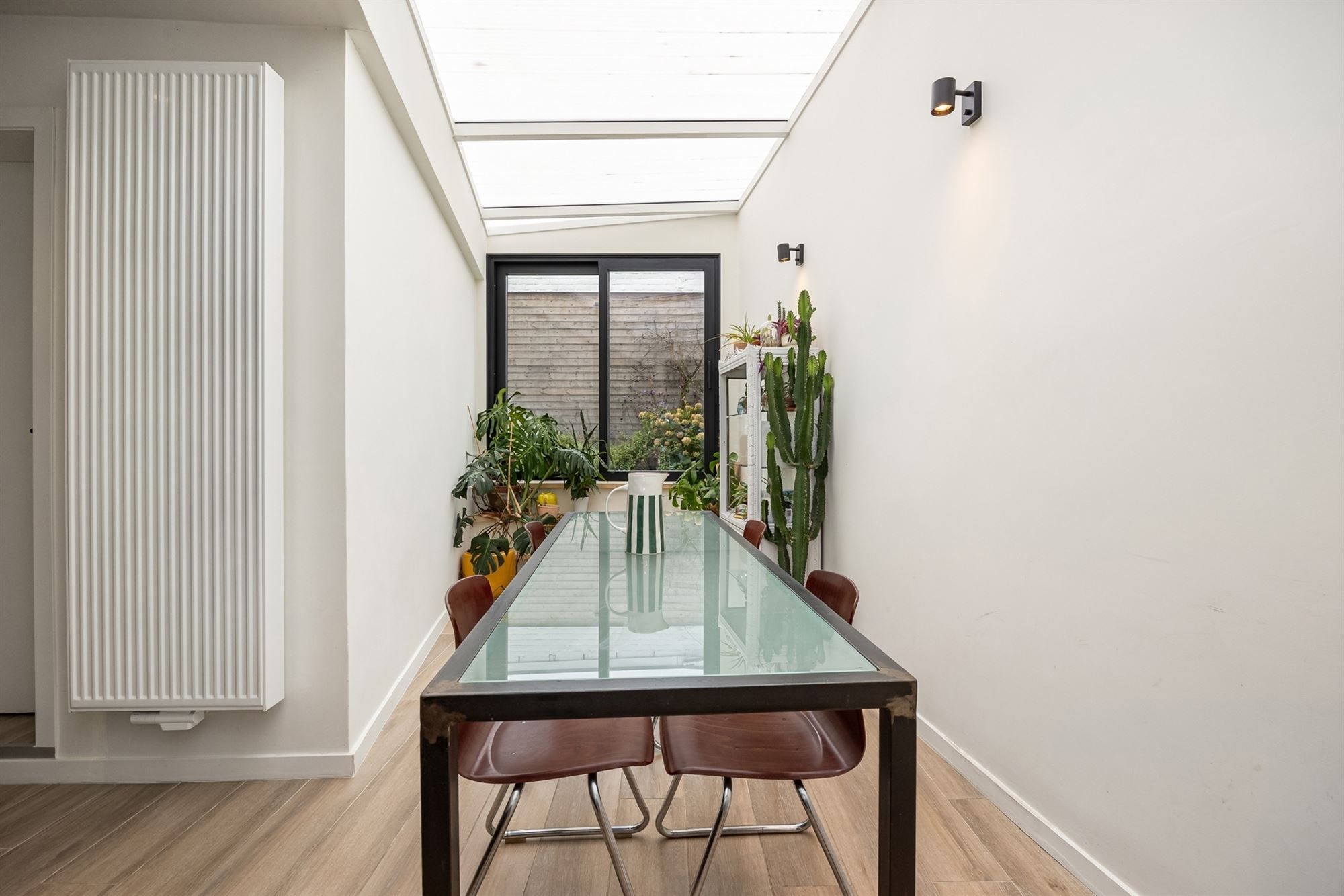 Instapklaar huis met drie ruime slaapkamers foto 5