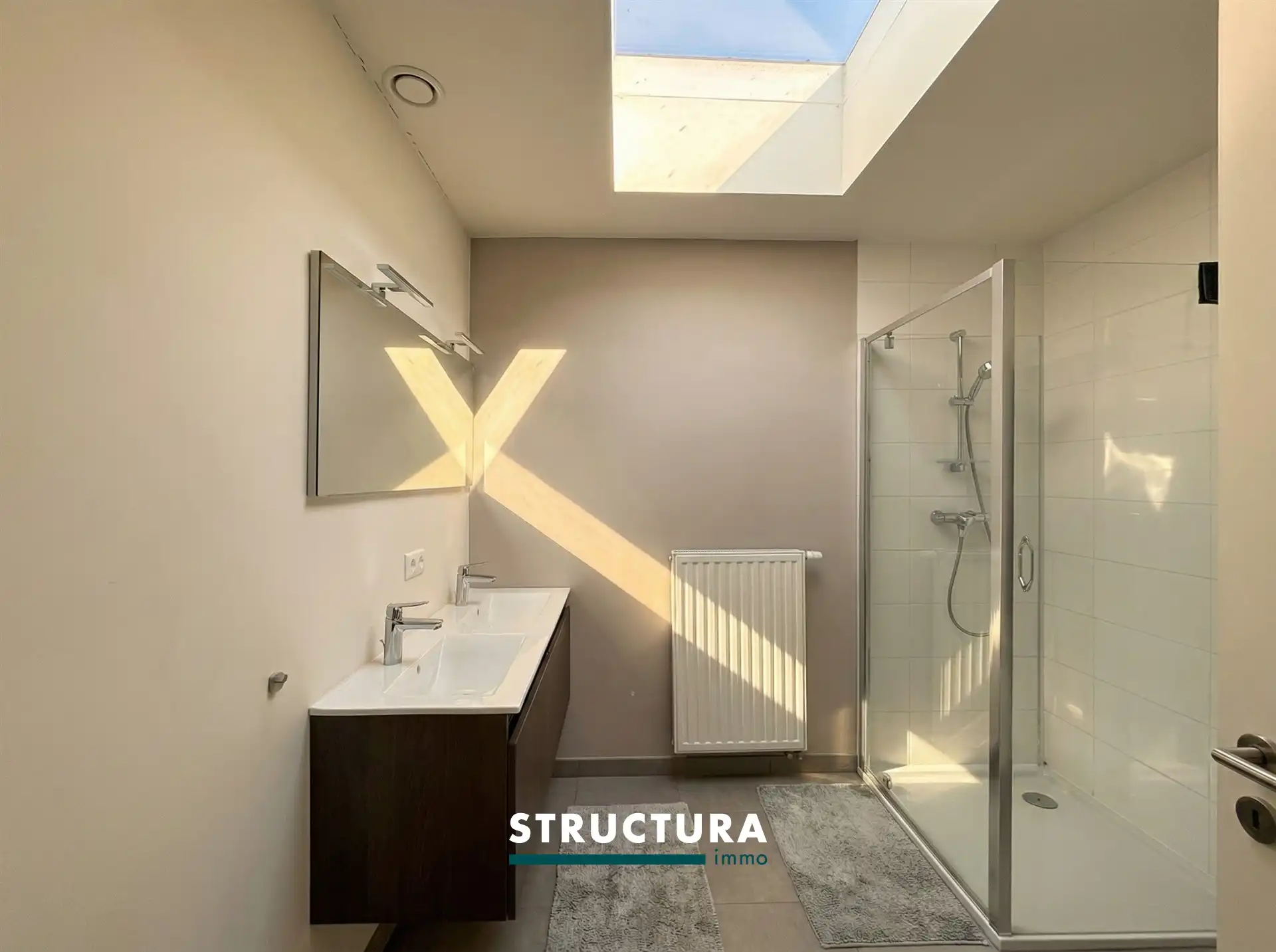 appartement met 2 terassen foto 9