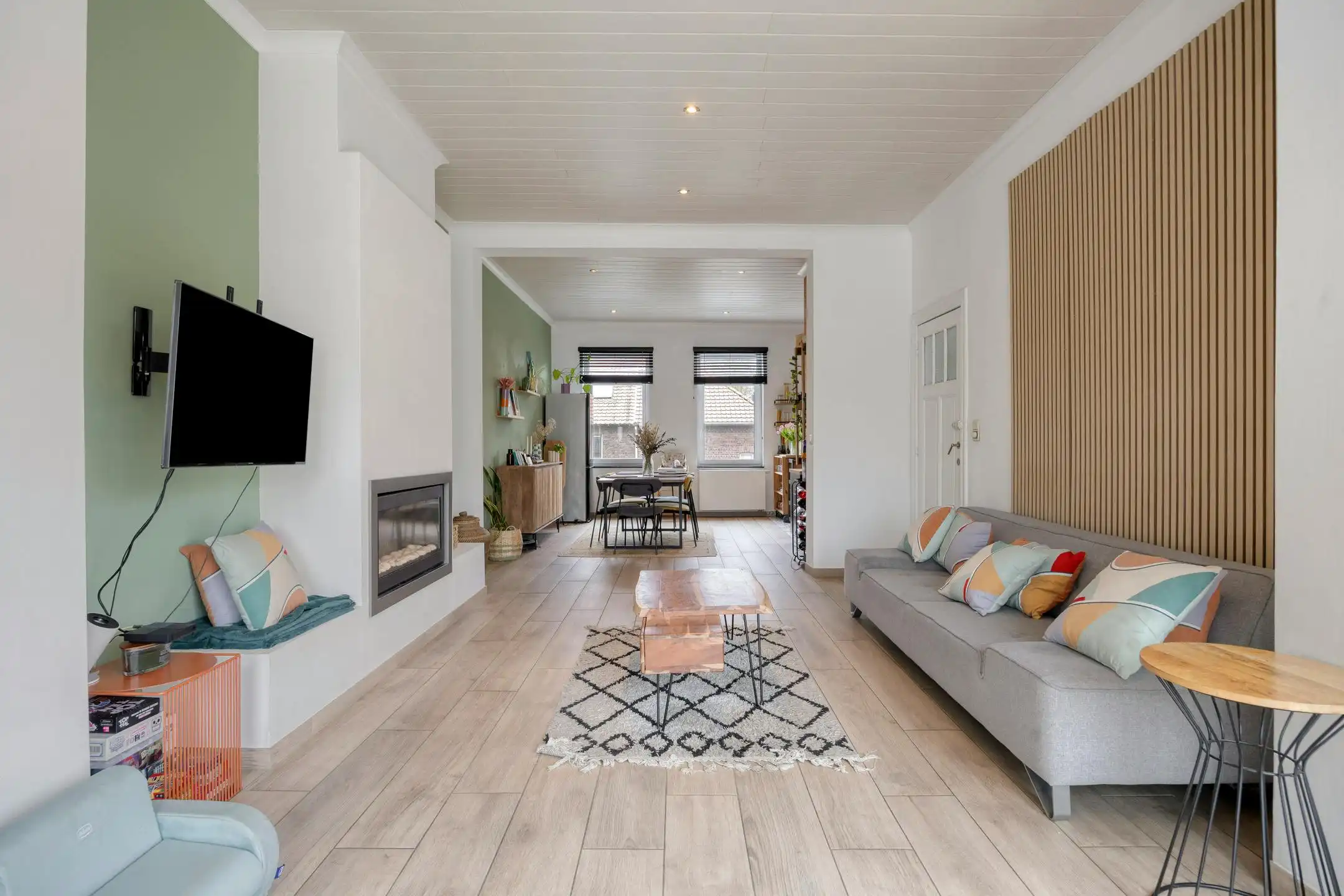 Instapklaar huis met garage en tuin nabij centrum Vilvoorde foto 2