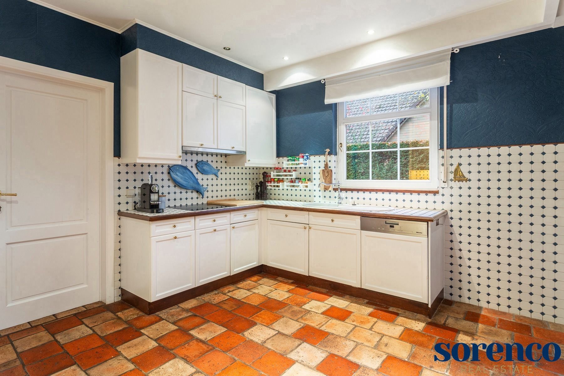 Instapklare villa met zwembad in Elsdonck foto 8