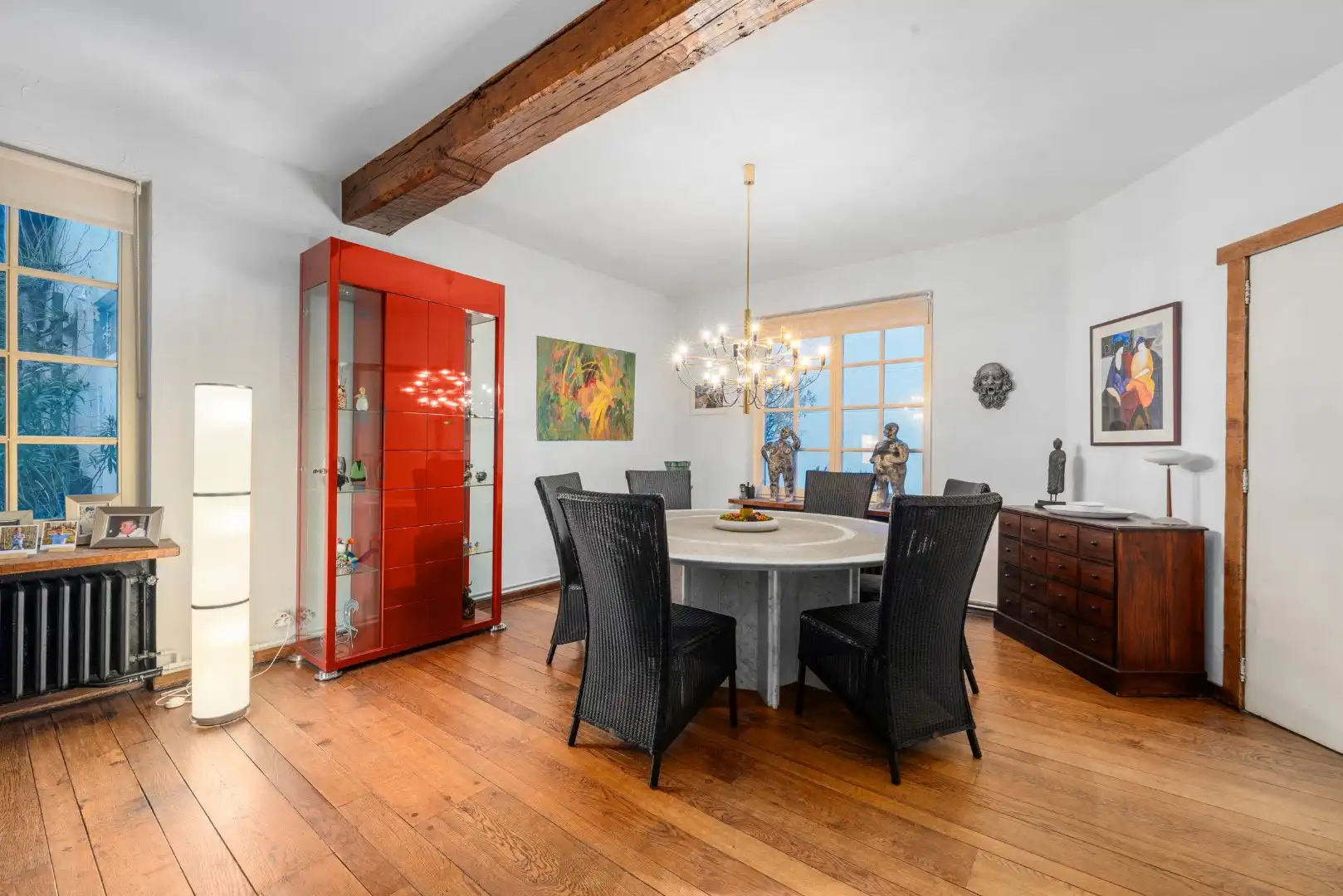 Unieke woning met handelsruimte, kantoor, 7 slpks & 200 m² atelier/magazijn – ideaal voor vrije beroepers foto 10