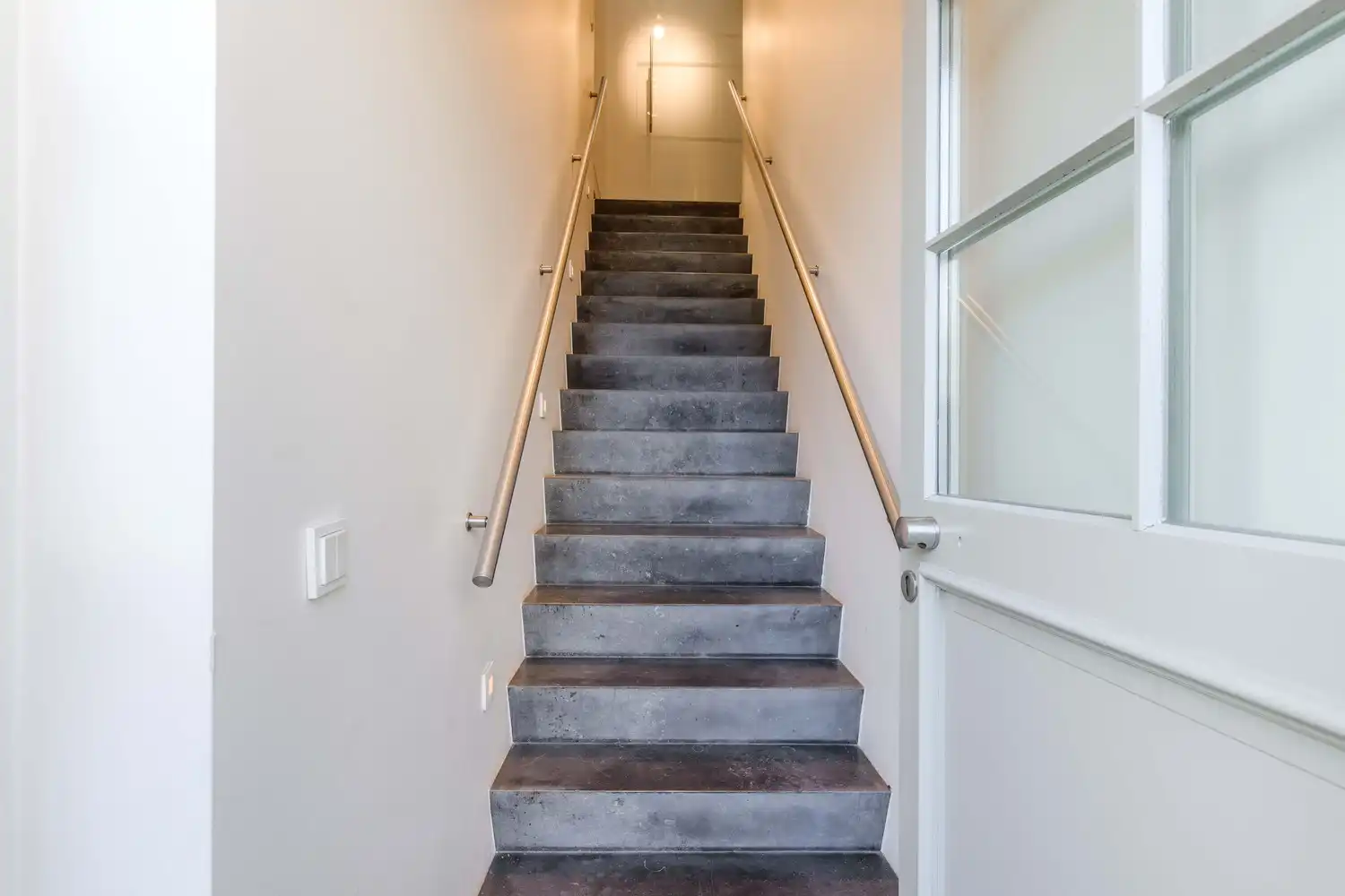 Appartement te Ruiselede. foto 3