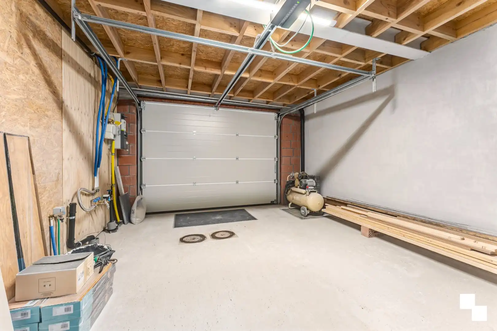 Gerenoveerde stadswoning met 3 slaapkamers en garage - Roeselare foto 24