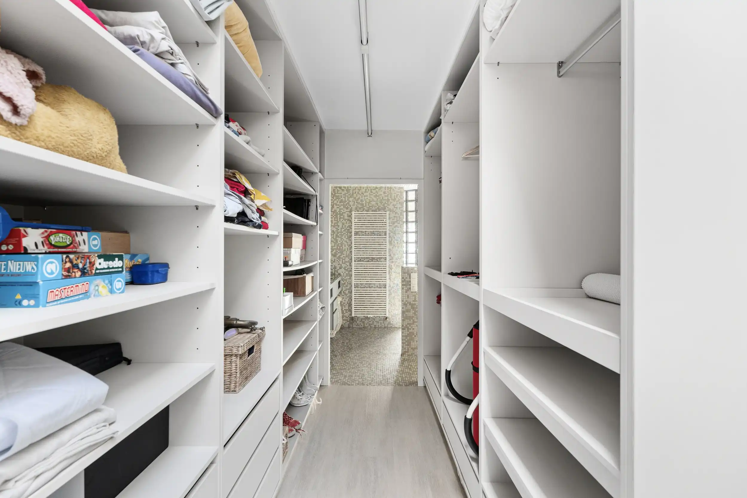 Architecturale parel met een uniek gevoel van ruimte in Zele foto 15