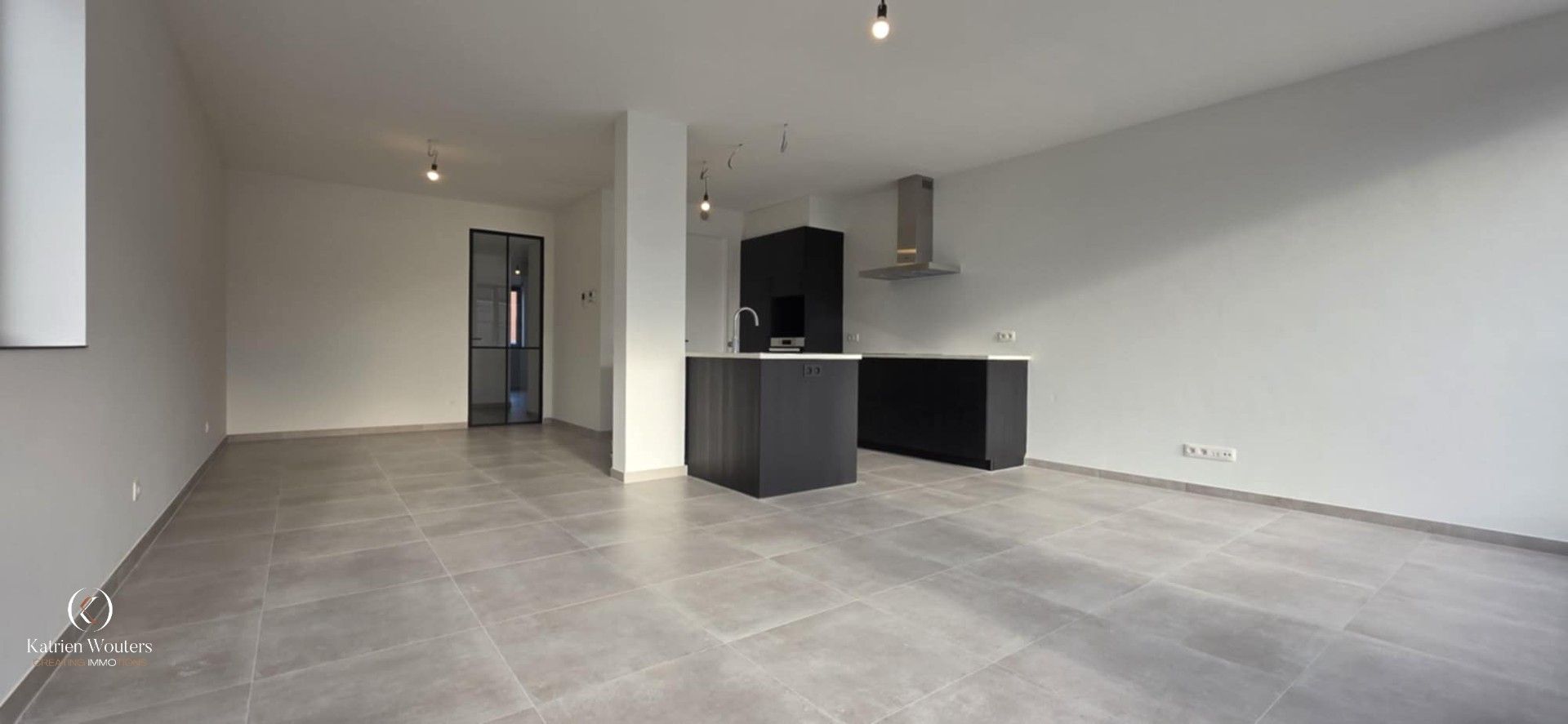 Energiezuinig nieuwbouwappartement met 2 slpks foto {{pictureIndex}}