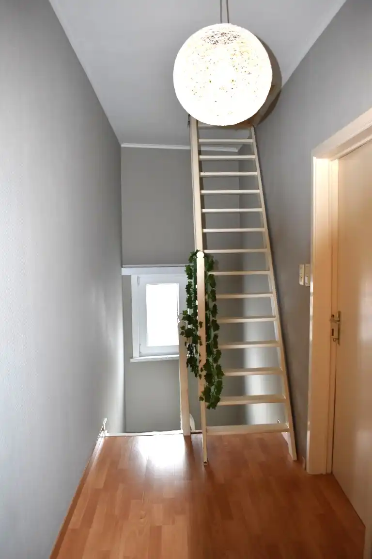 Centraal gelegen, instapklare woning in het centrum van Borgloon  foto 8
