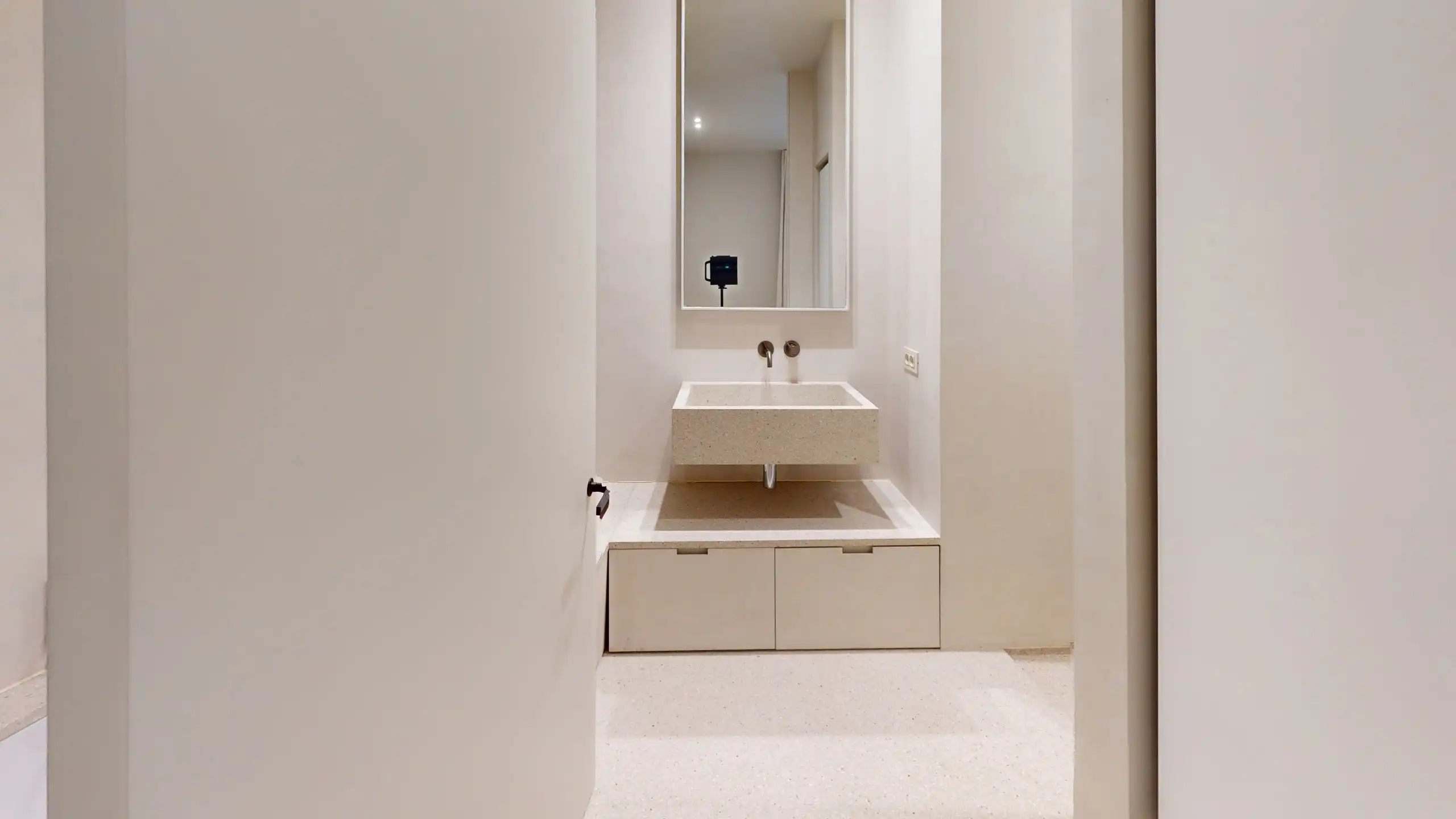 ANTWERPEN - Gemeubeld appartement vlakbij de Schelde foto 4