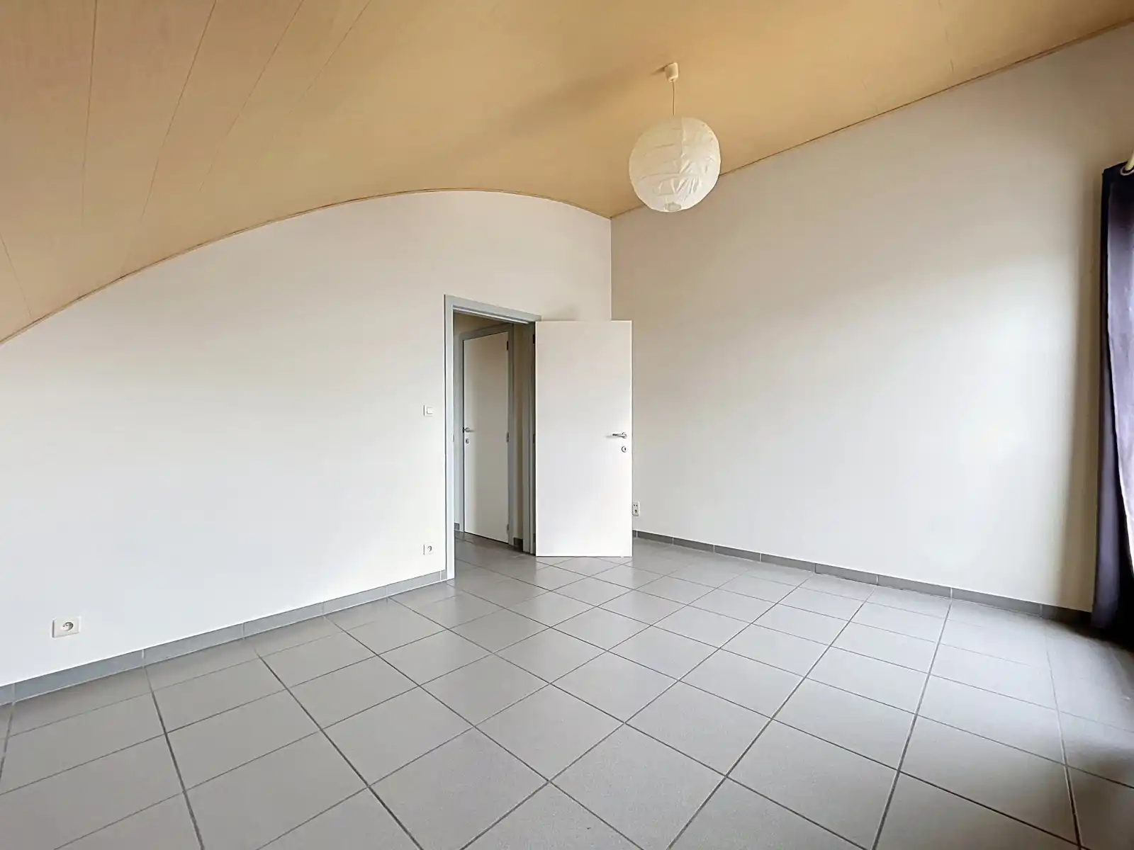 Ruim duplex appartement -  €995 + €50 vaste kosten foto 13