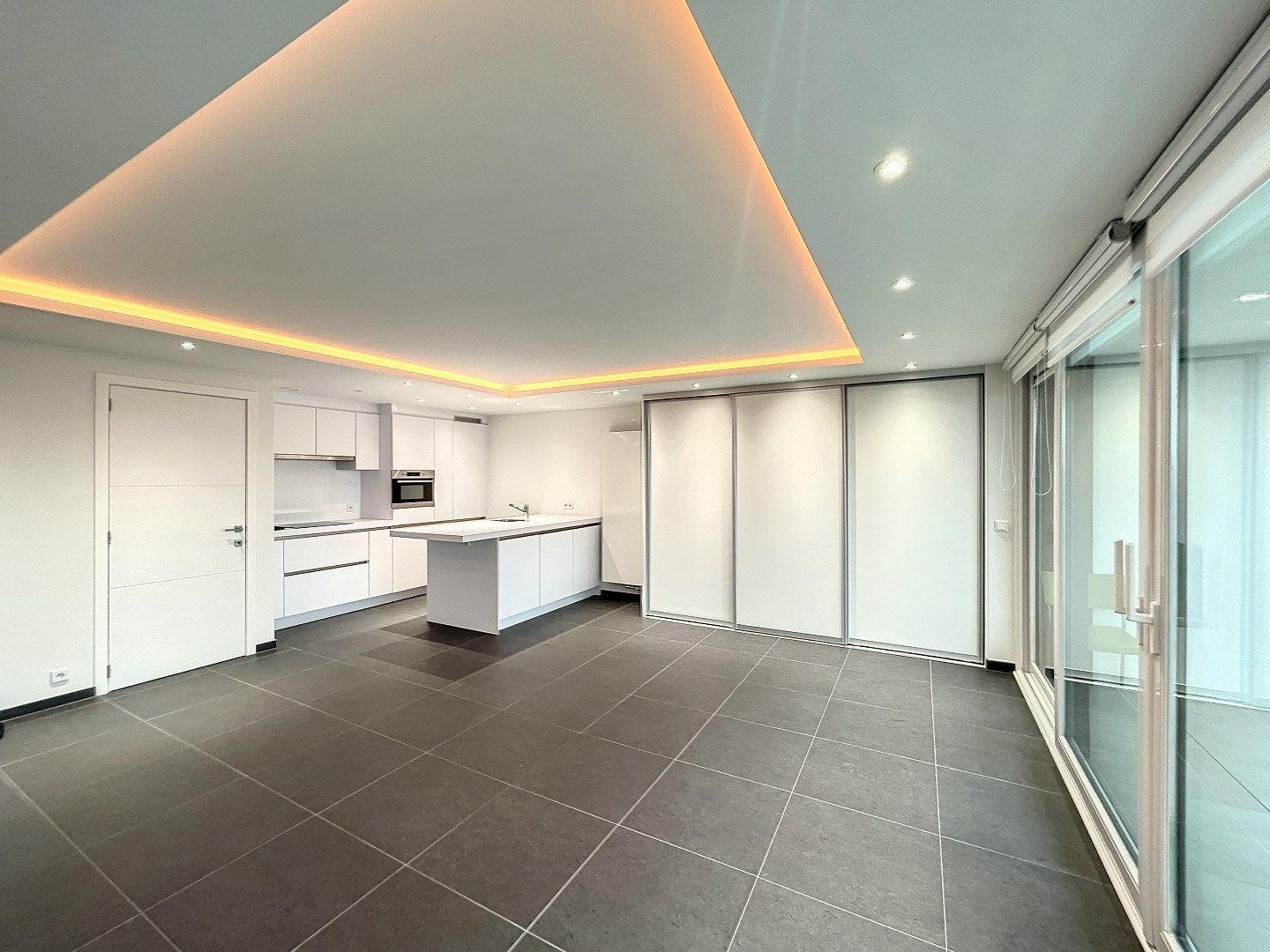 NIEUWBOUW 1 SLPK APP MET ZONNIG TERRAS foto 2