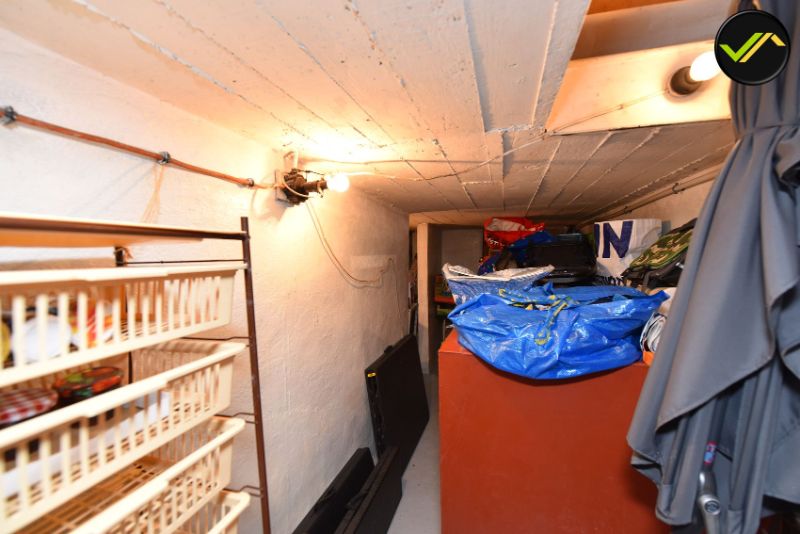 Charmante Rijwoning met 4 Slaapkamers en Ruime Tuin te Koop in het Hart van Gent foto 10