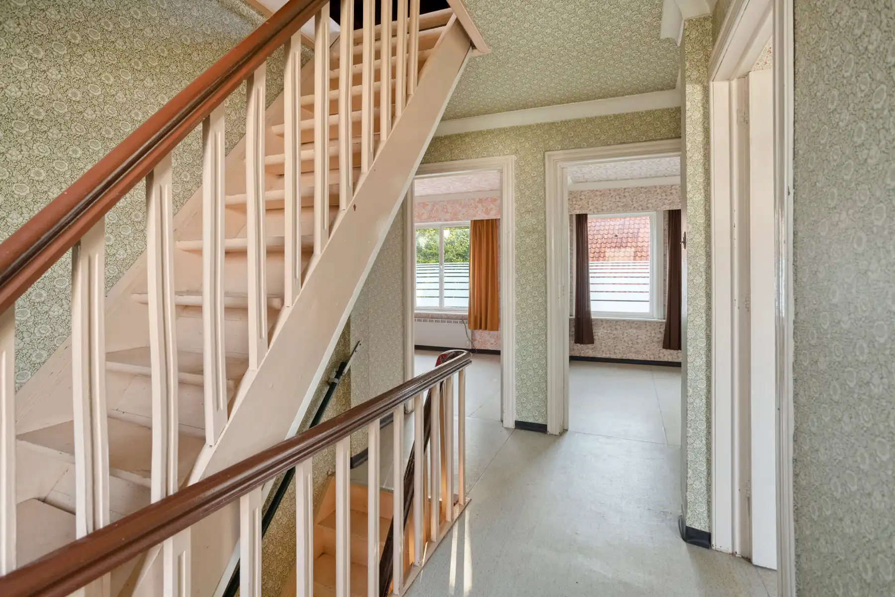 Te renoveren woning op uiterst rustige locatie foto 16