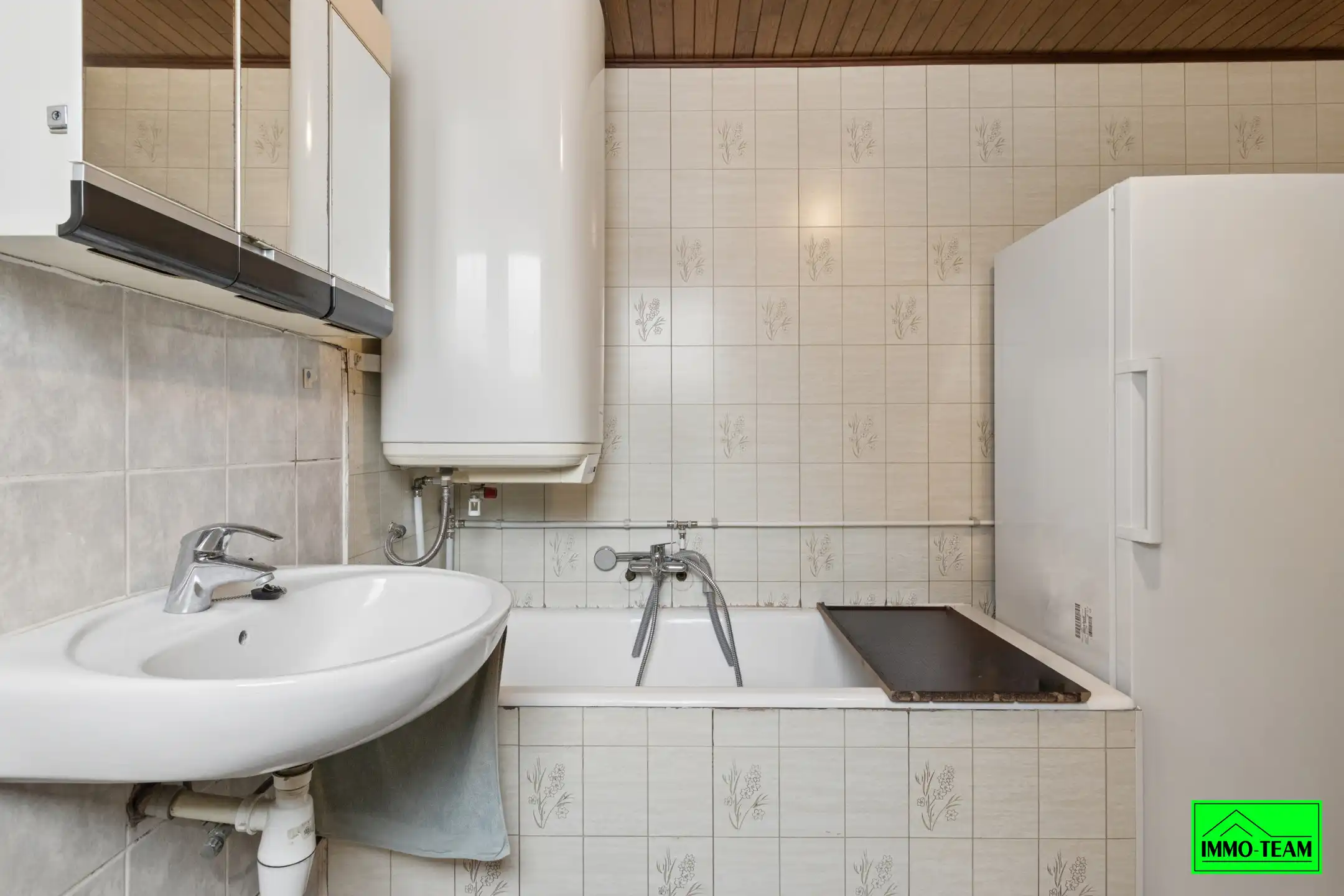 Te renoveren 2-gevelwoning met tuin  foto 9