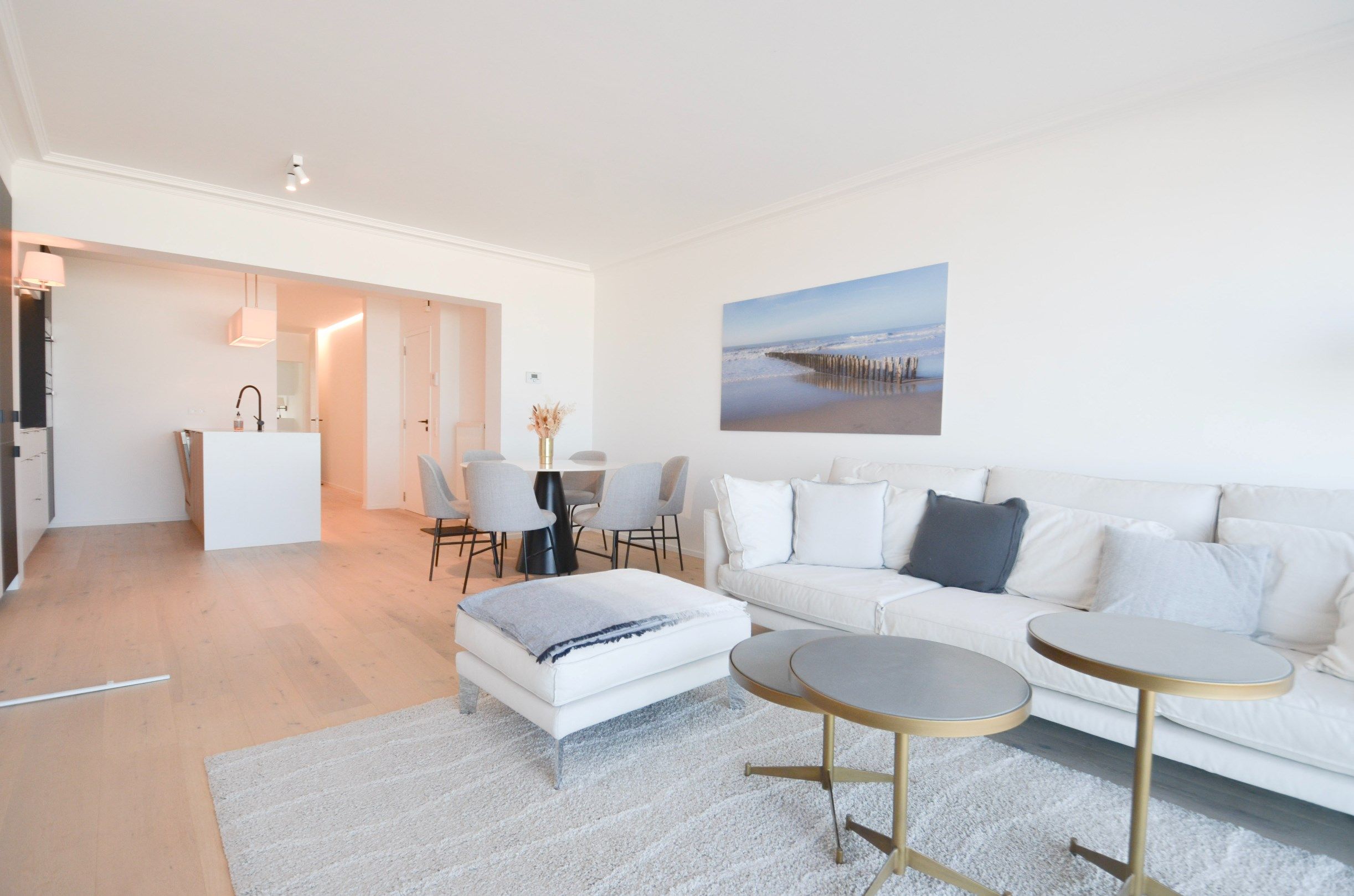 Stijlvol, recent gerenoveerd appartement met frontaal zeezicht. foto 9