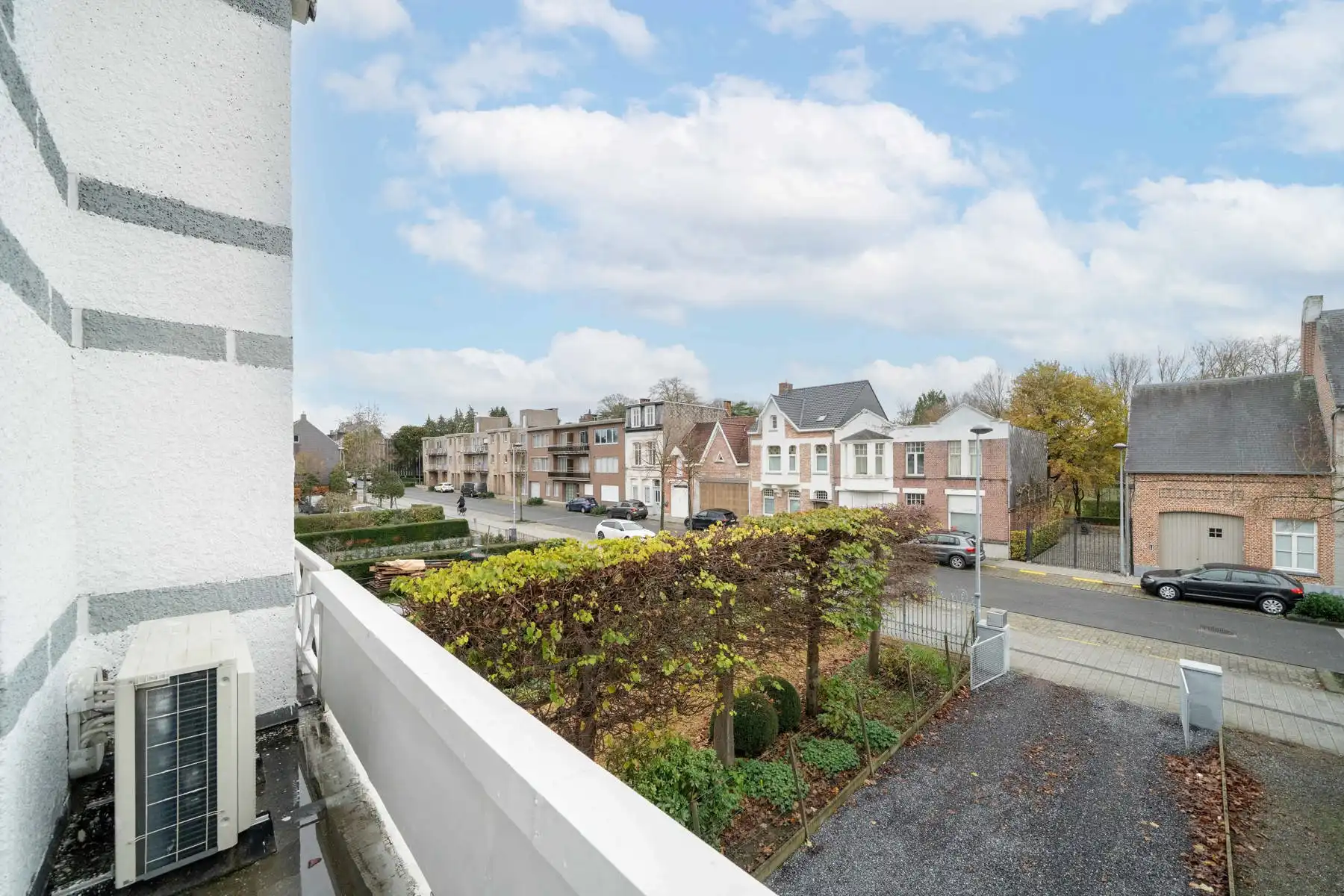 Karakteristieke HOB met 4 slpk in centrum Heist foto 18