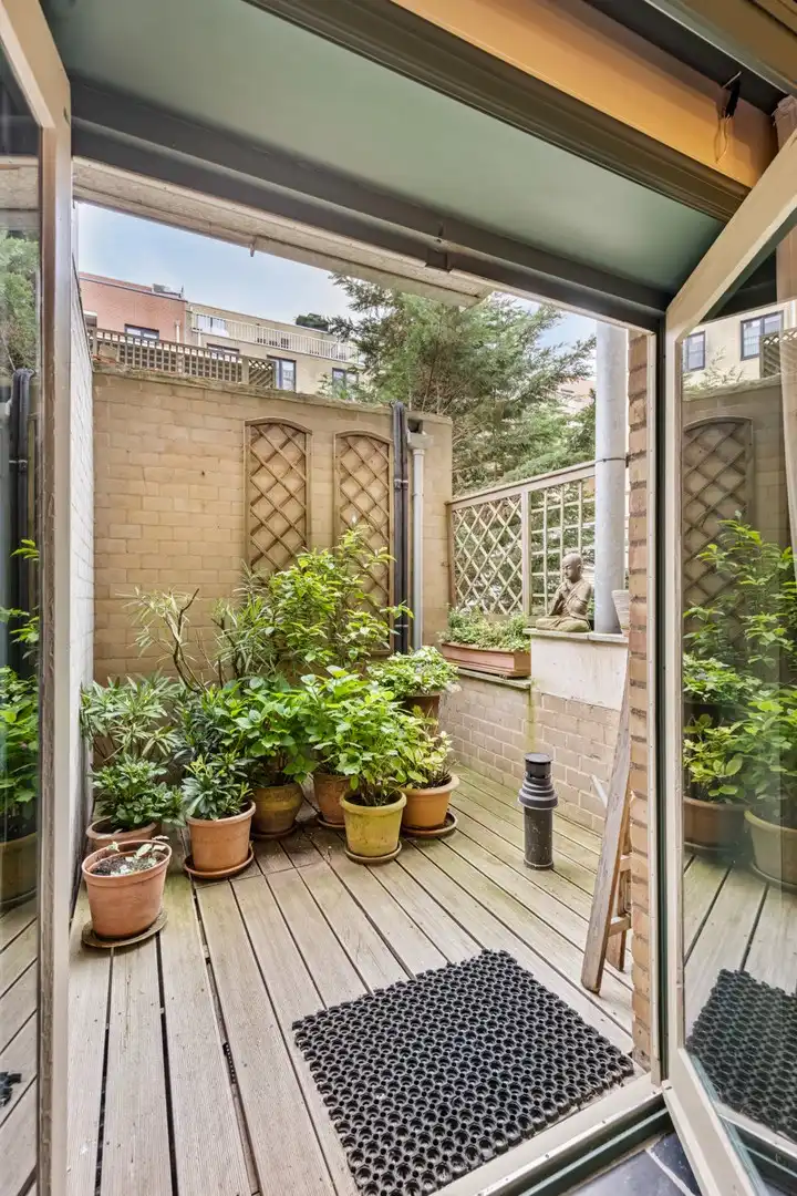 APPARTEMENT + STUDIO + HANDELSPAND te ZEEBRUGGE foto 21