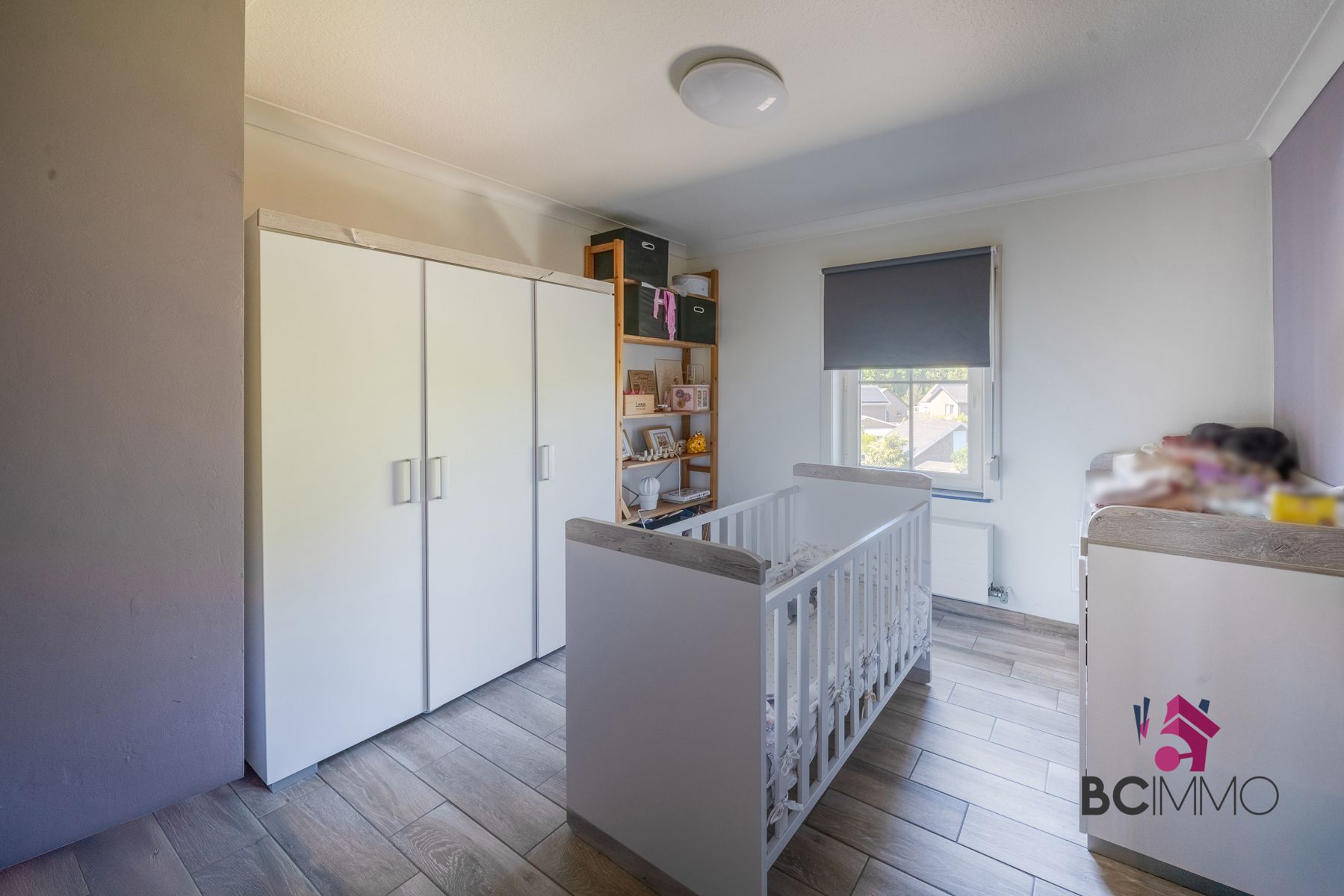 Instapklare woning  met 3 slaapkamers, airco en diepe tuin foto 12
