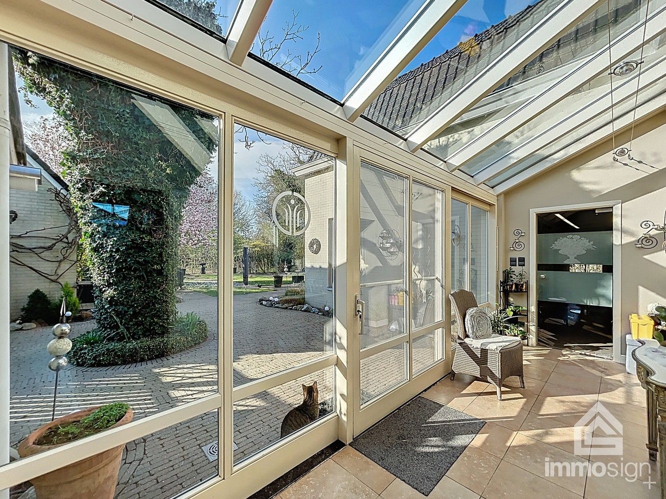 Landhuis op een perceel van 1875 m² foto 3