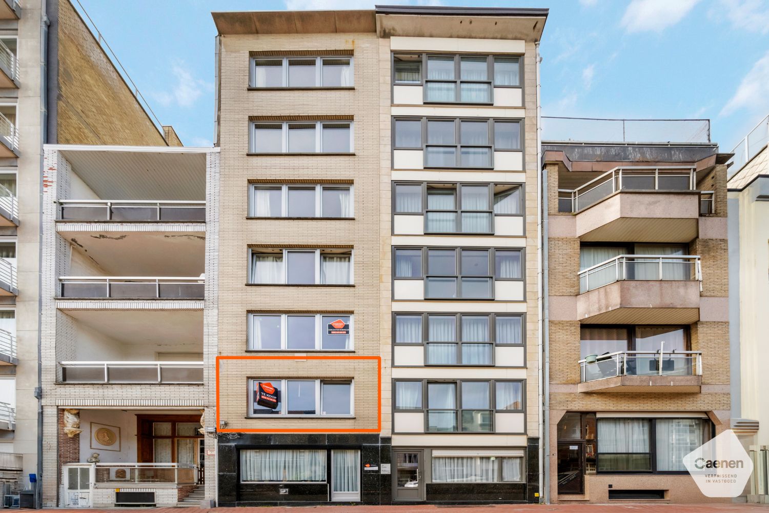 Te renoveren twee slaapkamer appartement vlakbij het strand foto 16