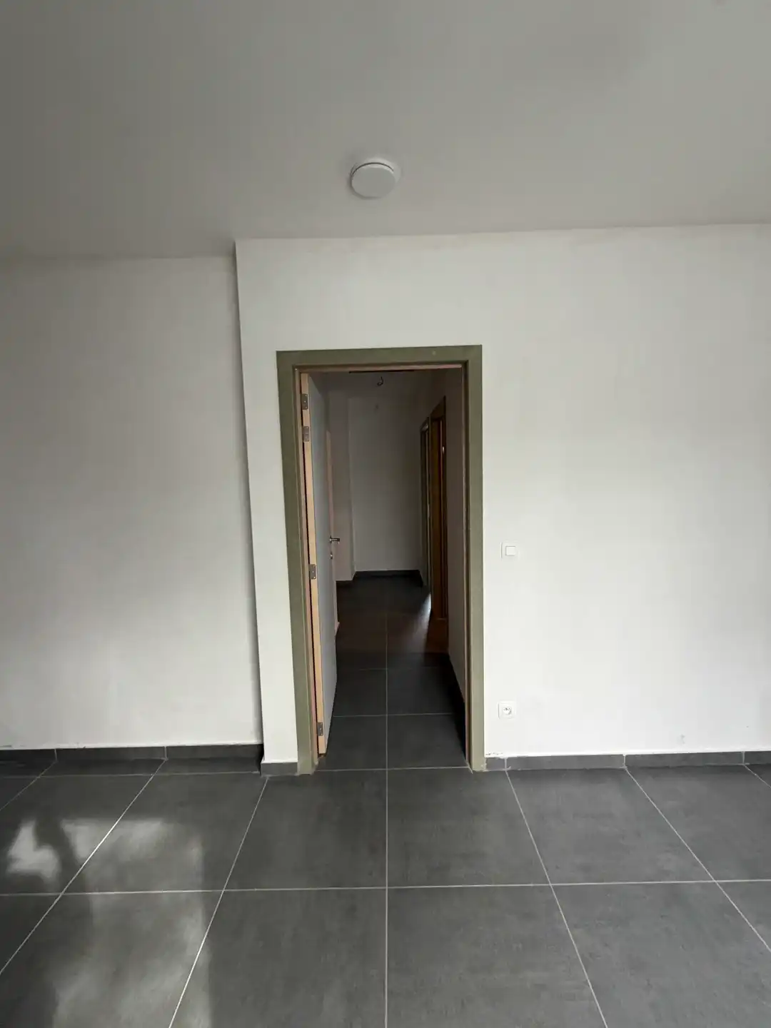 Nieuwbouw duplex met terras (zonder btw!) instapklaar foto 16