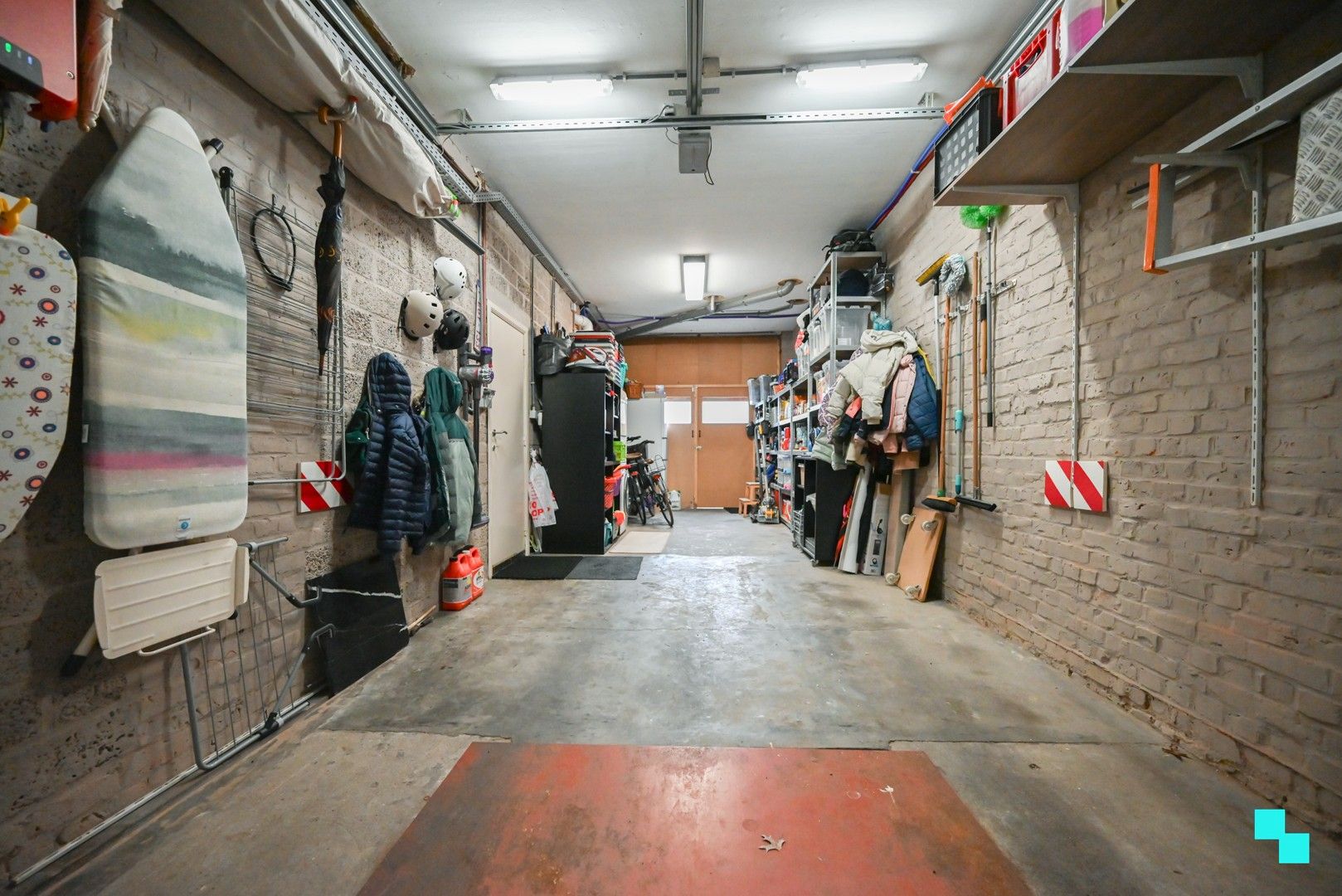 Verrassend ruime, instapklare ééngezinswoning te Izegem foto 14