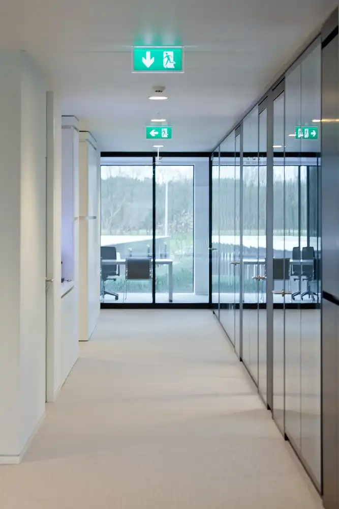 1067m² hoogwaardig kantoorgebouw foto 16