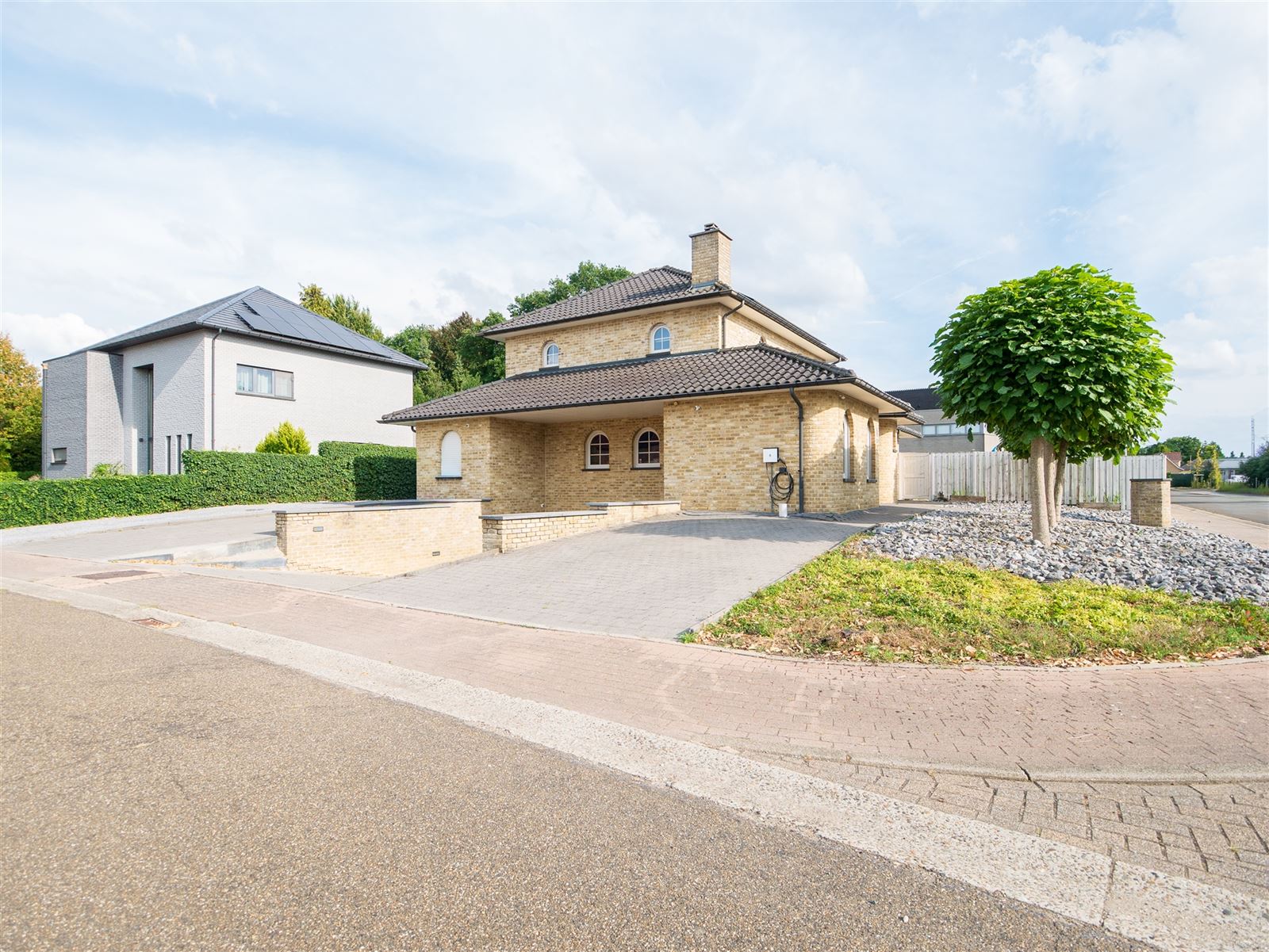 Huis foto {{pictureIndex}}