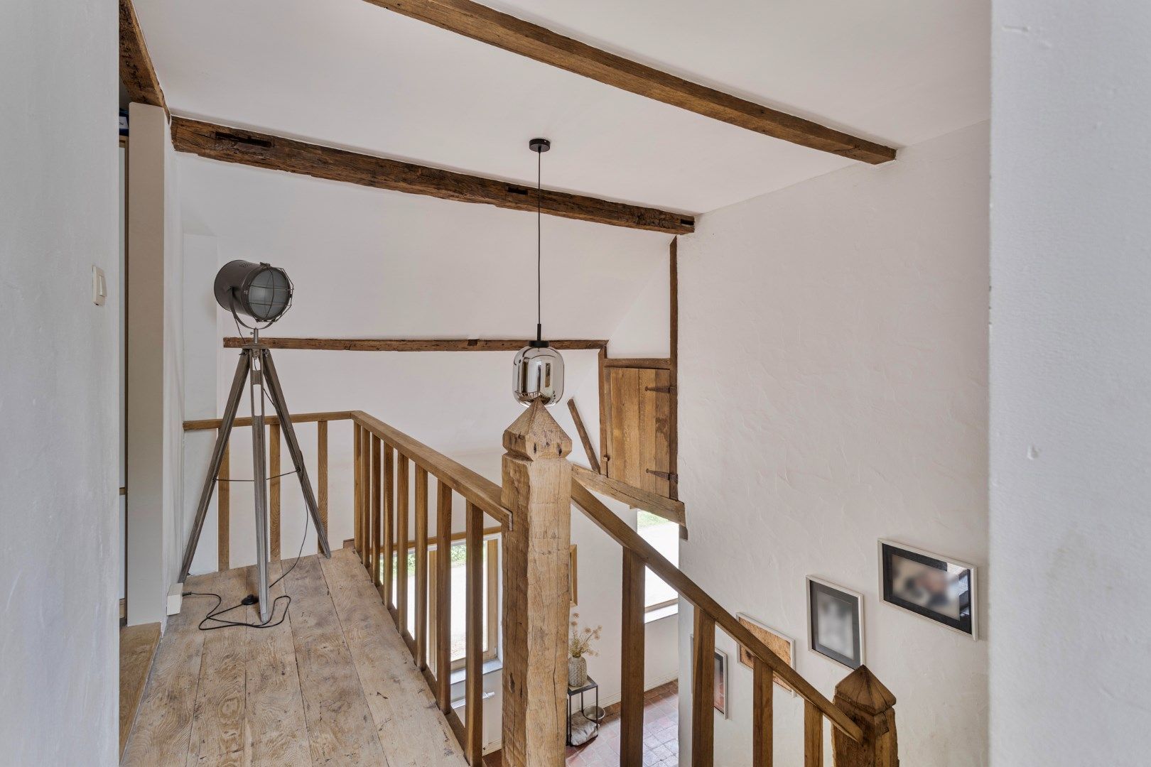 Gerenoveerde karaktervolle woning met 4 / 6 slpks op 1.990 m² in bosrijk gebied ! foto 20
