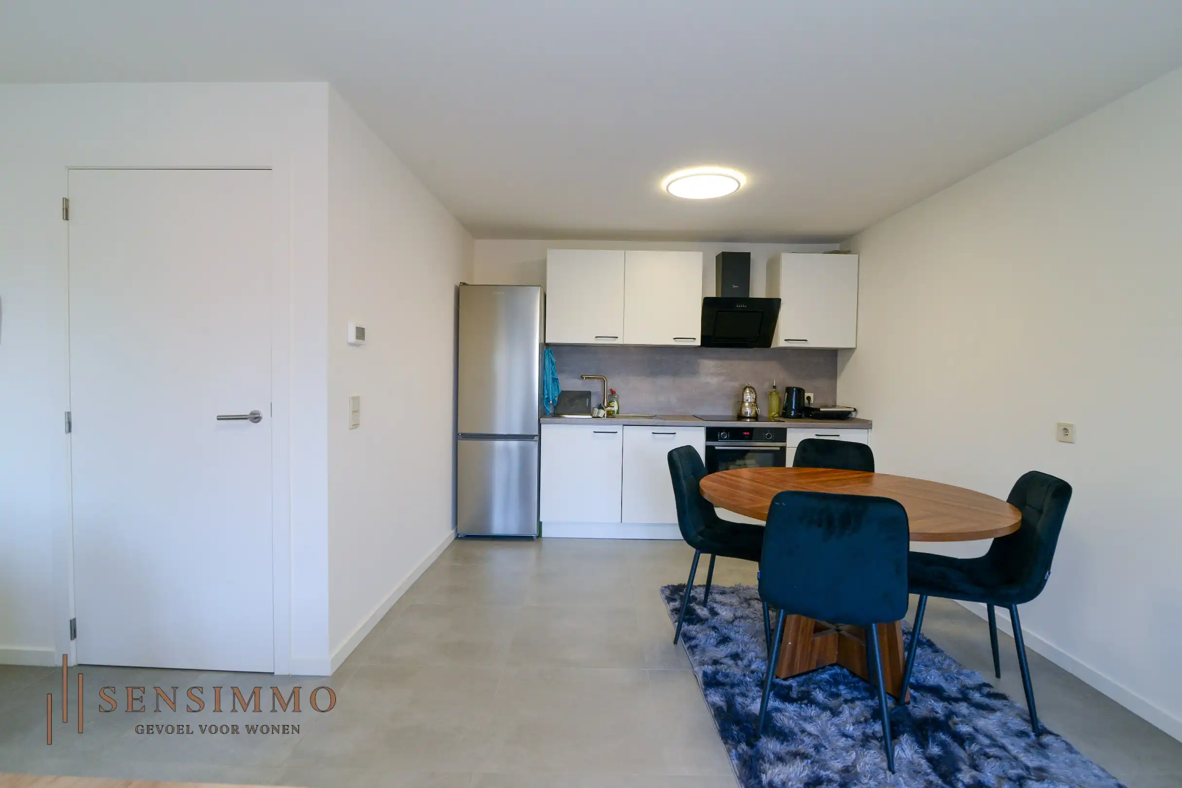 Prachtig gerenoveerd twee­slaapkamerappartement in het hart van Pelt centrum foto 7