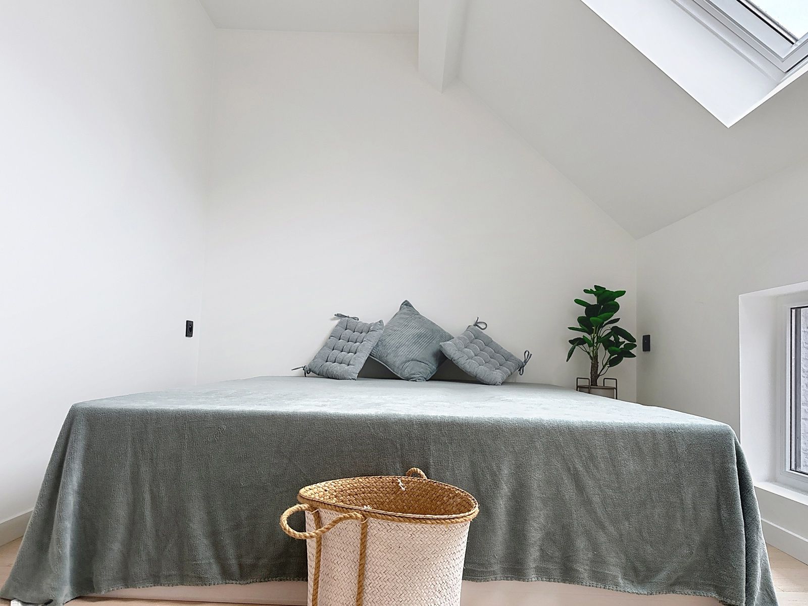 Stijlvol gerenoveerde arbeiderswoning met moderne allure foto 21