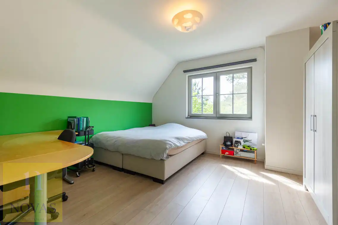 Prachtige woning, zonnepanelen, warmtepomp, thuisbatterij, 4 slaapkamers, bouwjaar 2015 foto 21