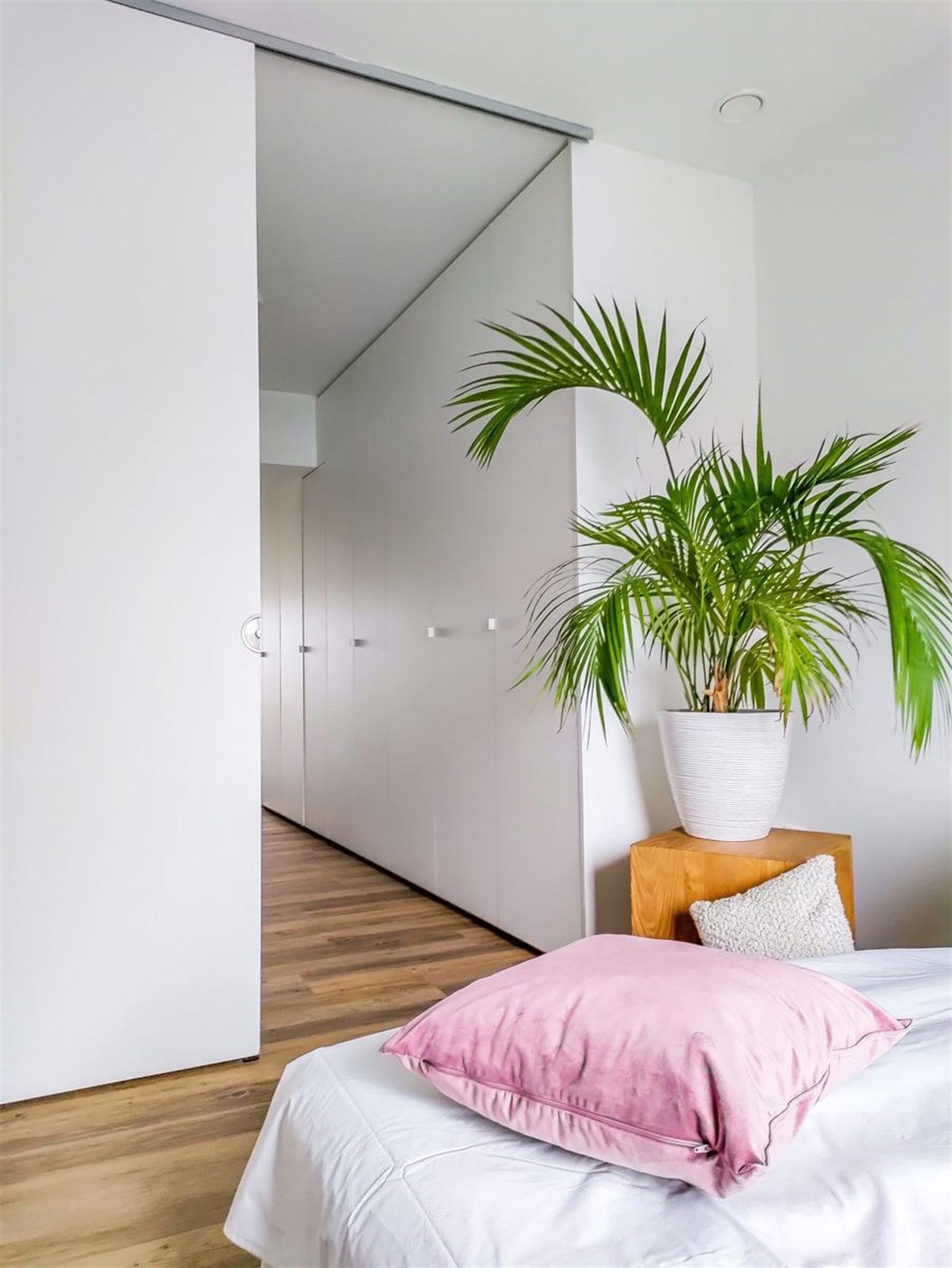 Nieuwbouwappartement te huur in centrum Zottegem! foto 10