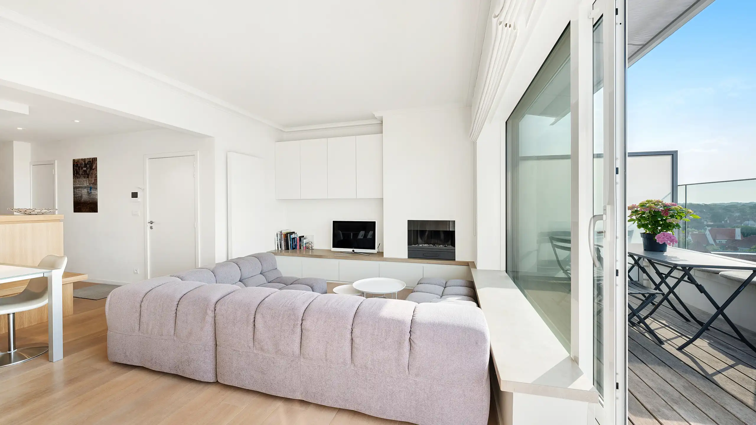 Ruim appartement 3 slpk met zonnig terras te Zoute[Kustlaan] foto 6