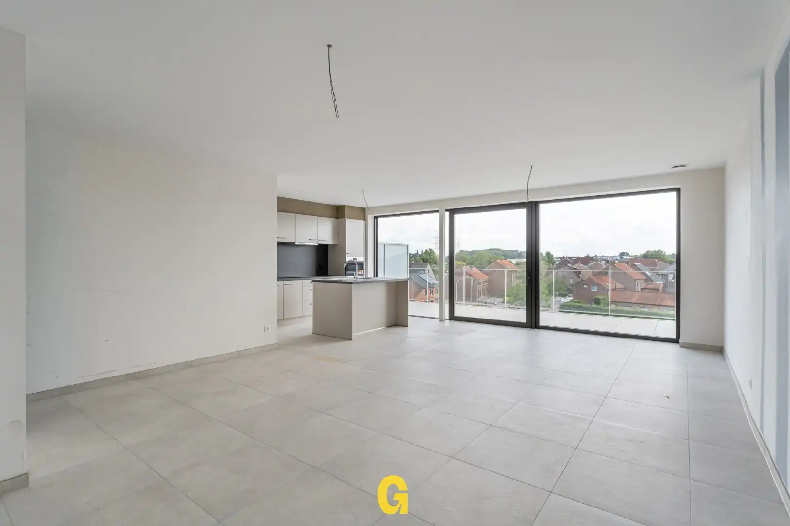 Knap nieuwbouwappartement op de hoogste verdieping in residentie Bella Vista, met twee terrassen en prachtige zichten, inclusief 2 standplaatsen, vlak bij het c foto 6
