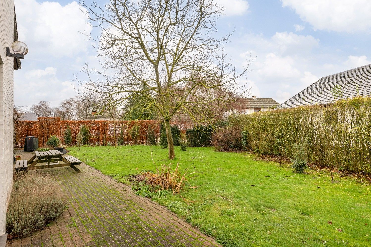 Ruime open bebouwing op 784 m². foto 35