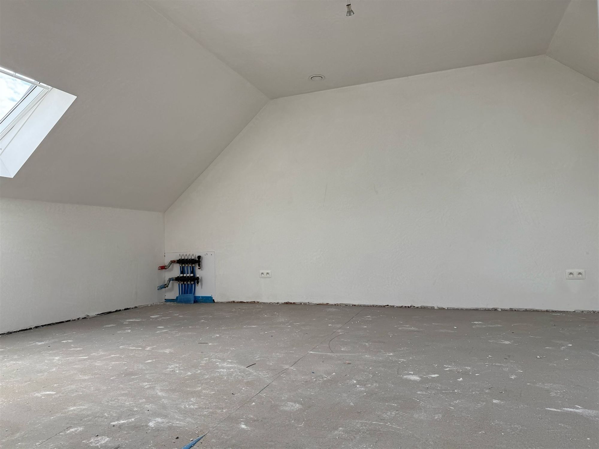 Ruime instapklare nieuwbouwwoning in Brasschaat foto 14