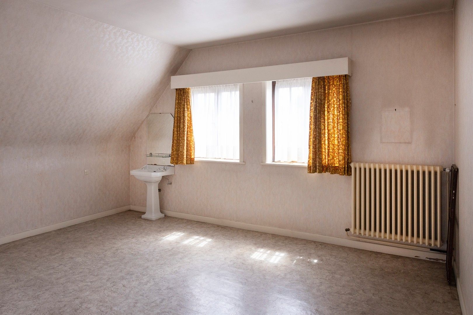 Alleenstaande woning met polyvalente ruimte. foto 10
