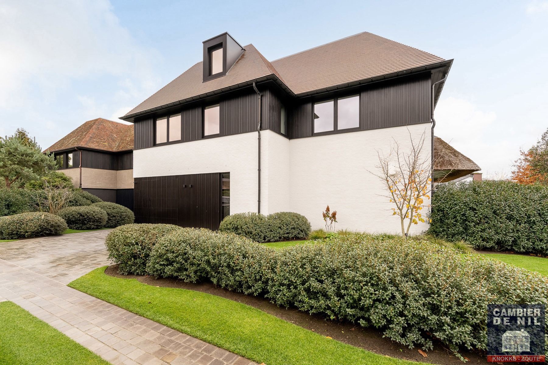 Alleenstaande energiezuinig en uitzonderlijk afgewerkte nieuwbouwvilla foto 21