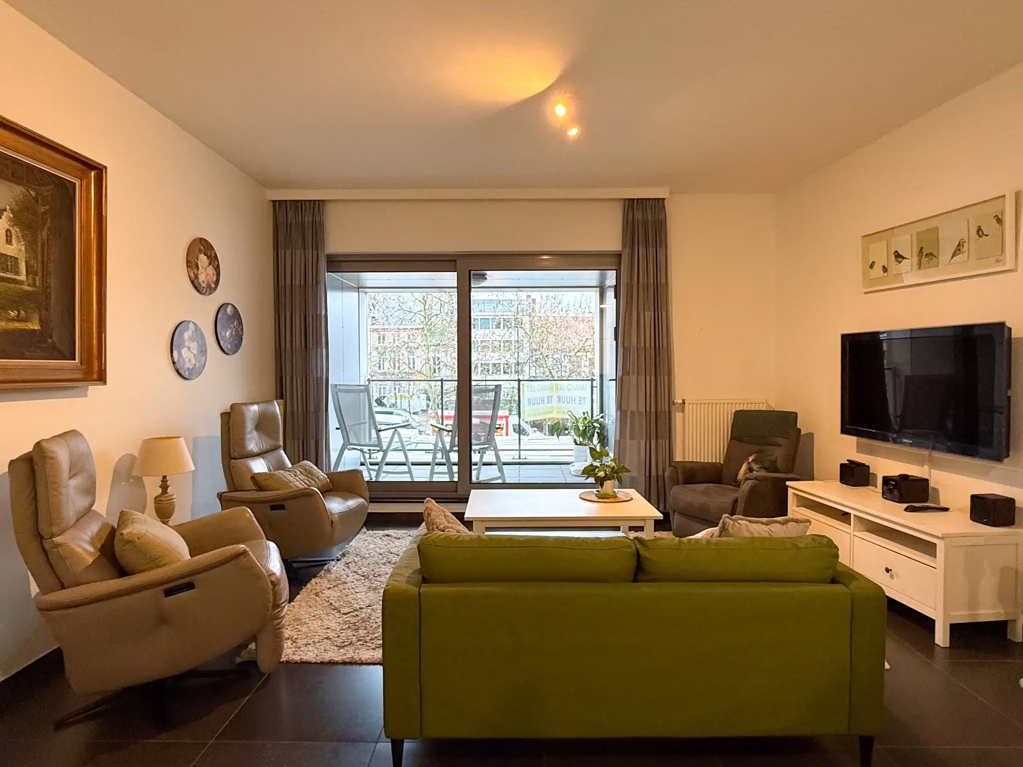 Appartement met zicht op de Grote Markt  met 1 slaapkamer, 2 terrassen en autostaanplaats foto 7