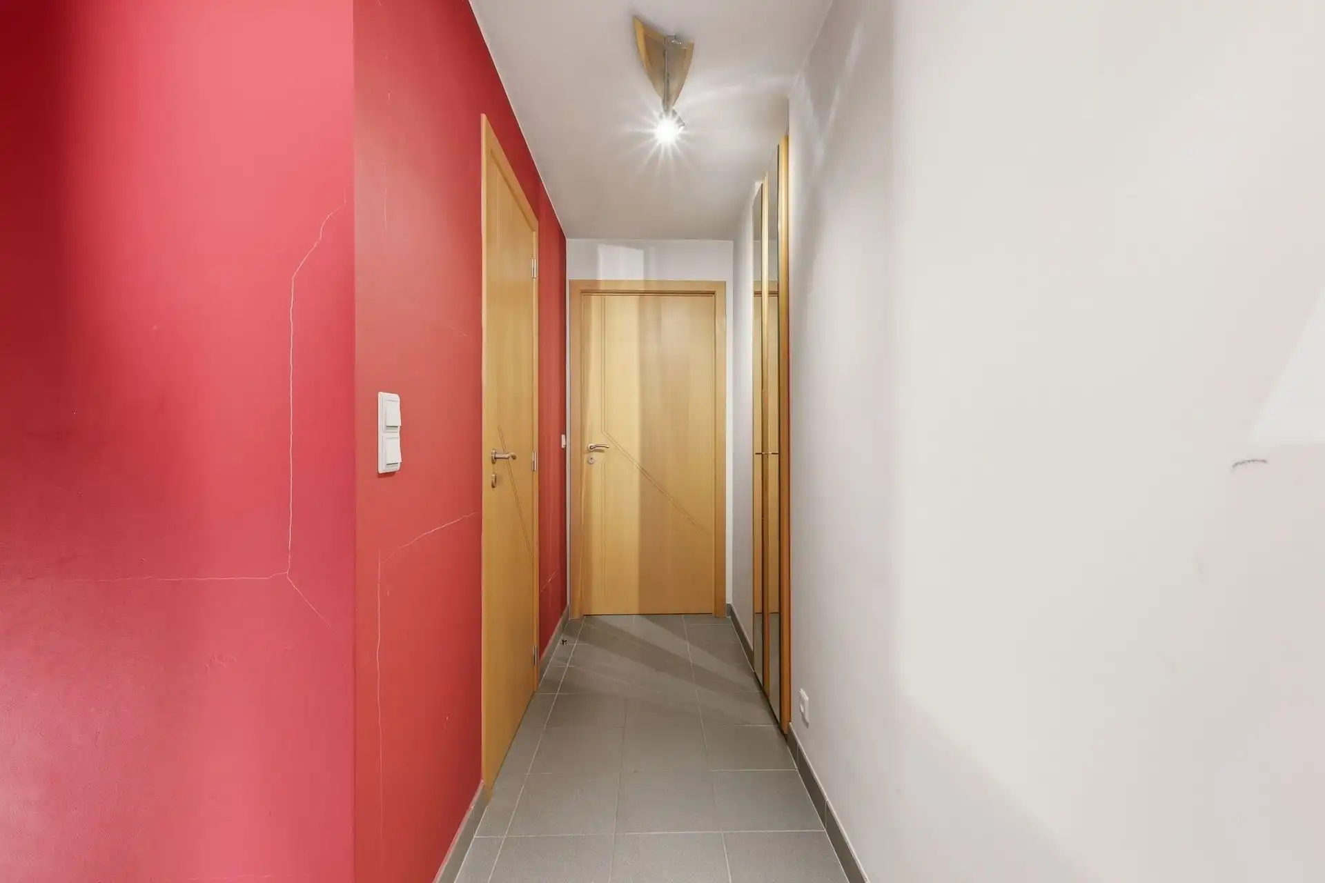 WOONAPPARTEMENT / STAANPLAATS foto 20