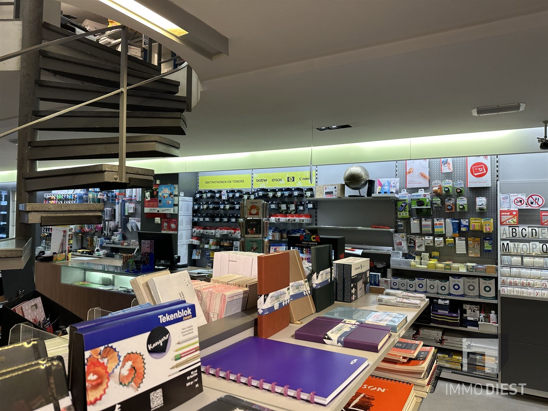 Handelspand (duplex met lift) foto 5