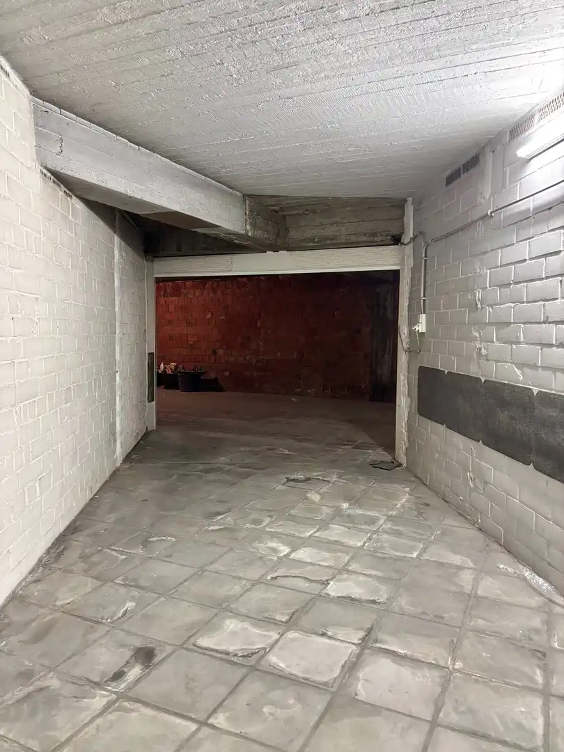 Garage te koop foto 2