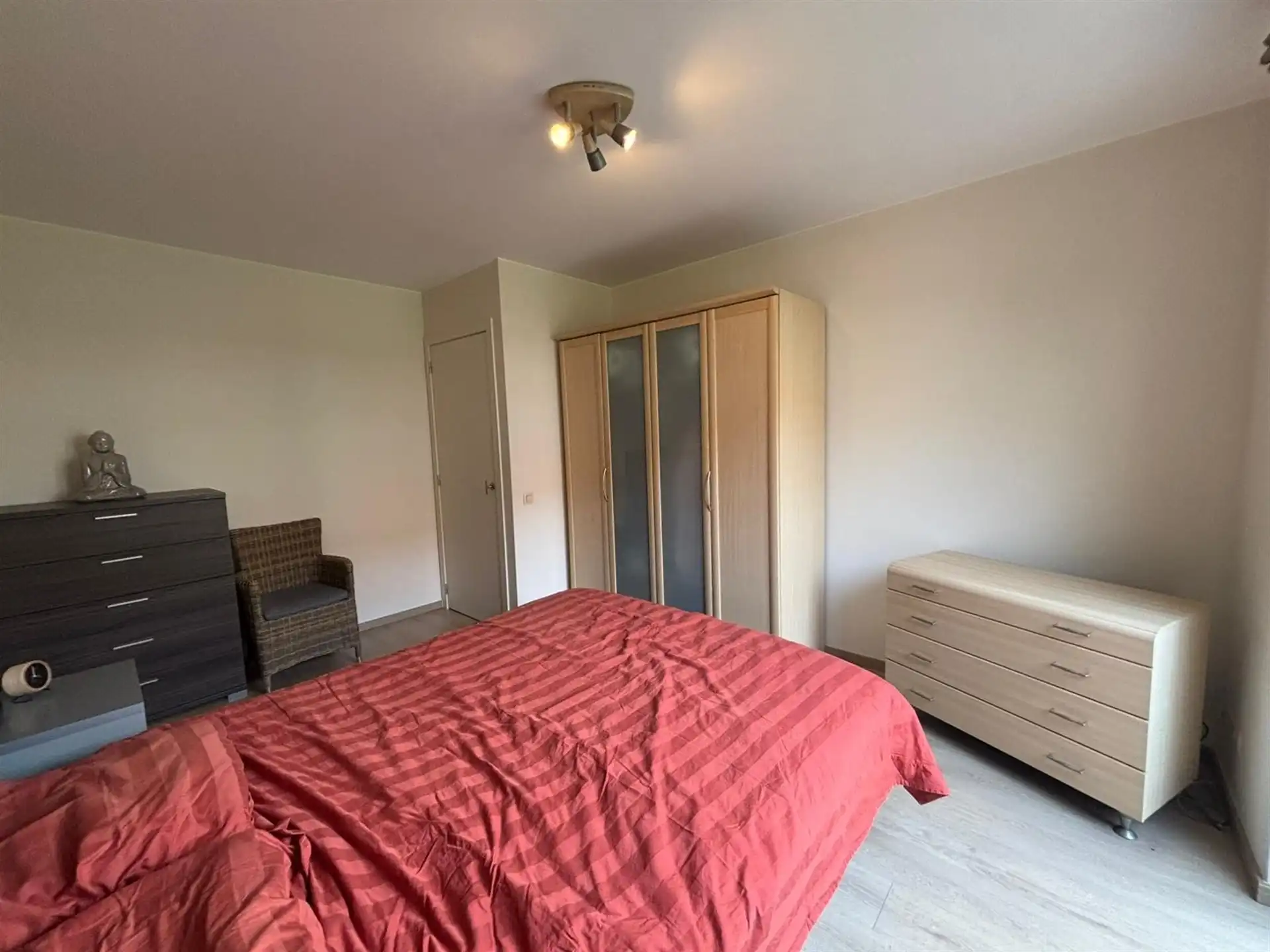 Appartement met tuin en private inkom! foto 15