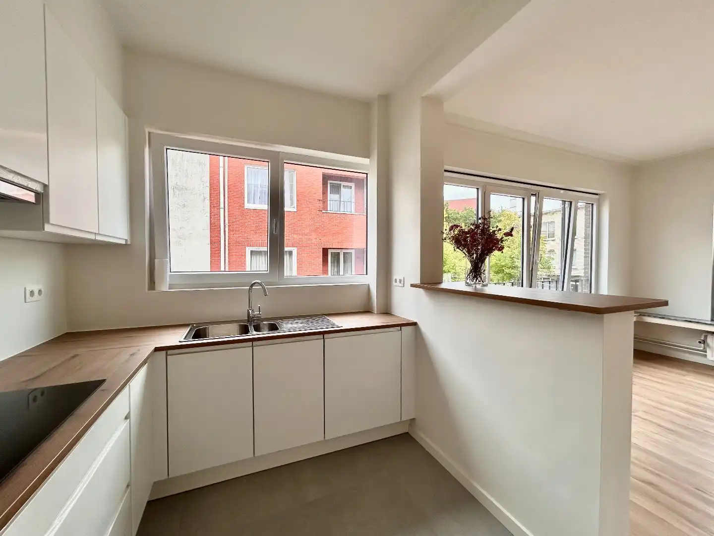 Gerenoveerd instapklaar 2 slpk appartement foto 6