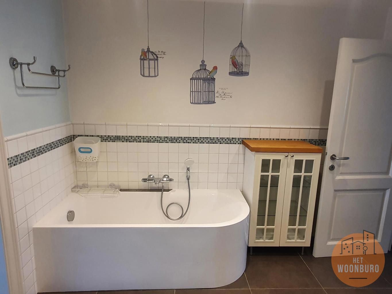 Prachtig gelijkvloersappartement met 3 slpks, garage en tuin foto 5