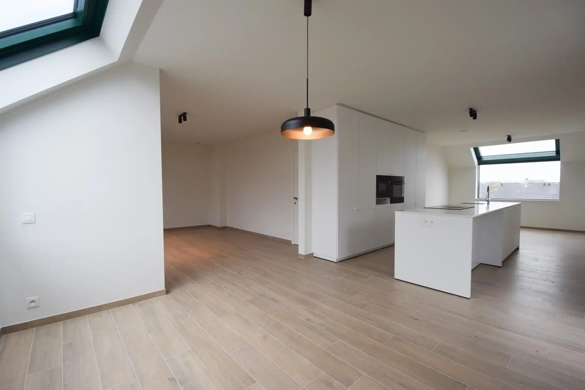 Luxueus duplex-appartement in het centrum van Sint-Gillis-Waas! foto 6